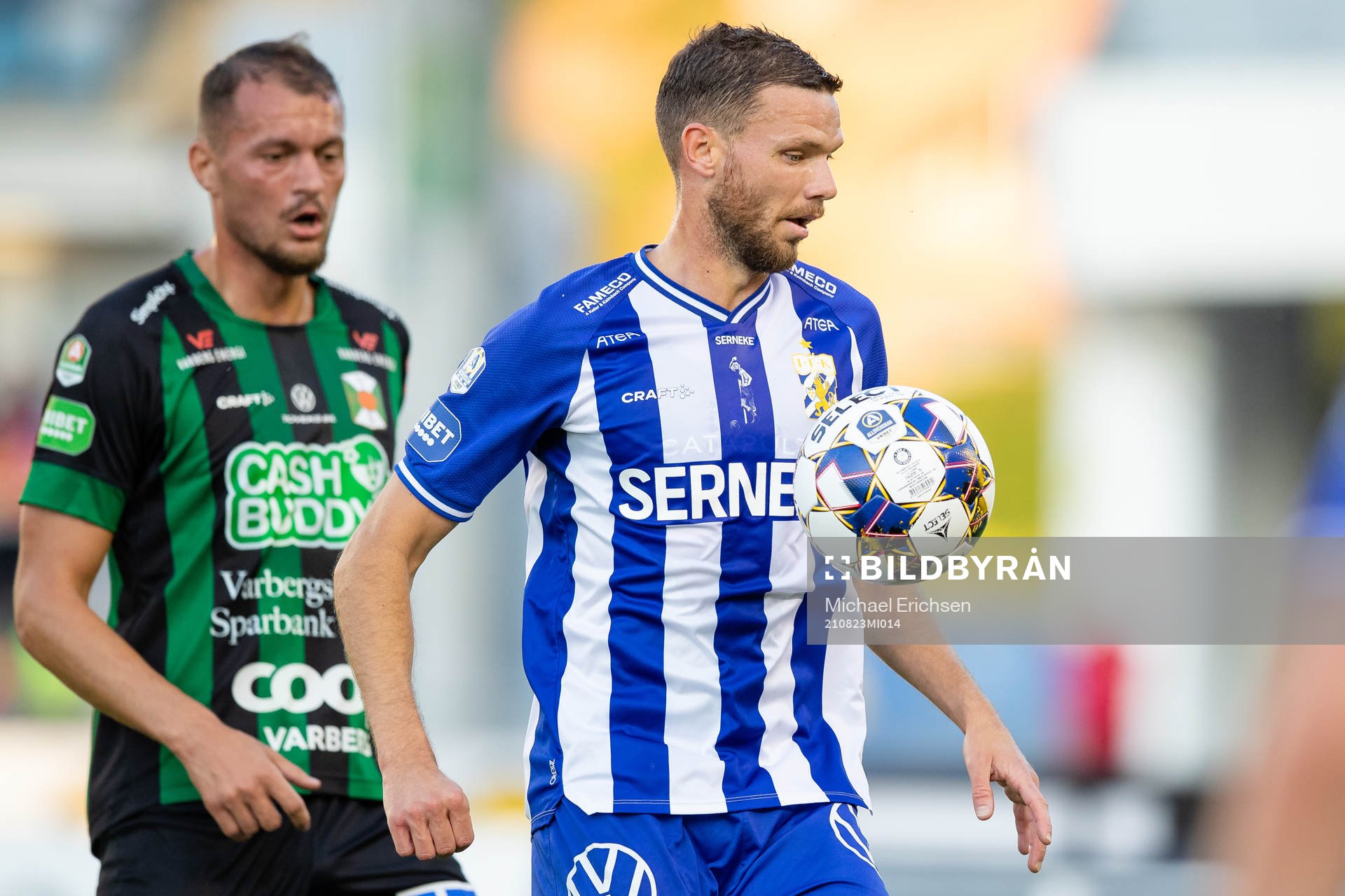 Varbergs Albert Ejupi och IFK Göteborgs Marcus Berg