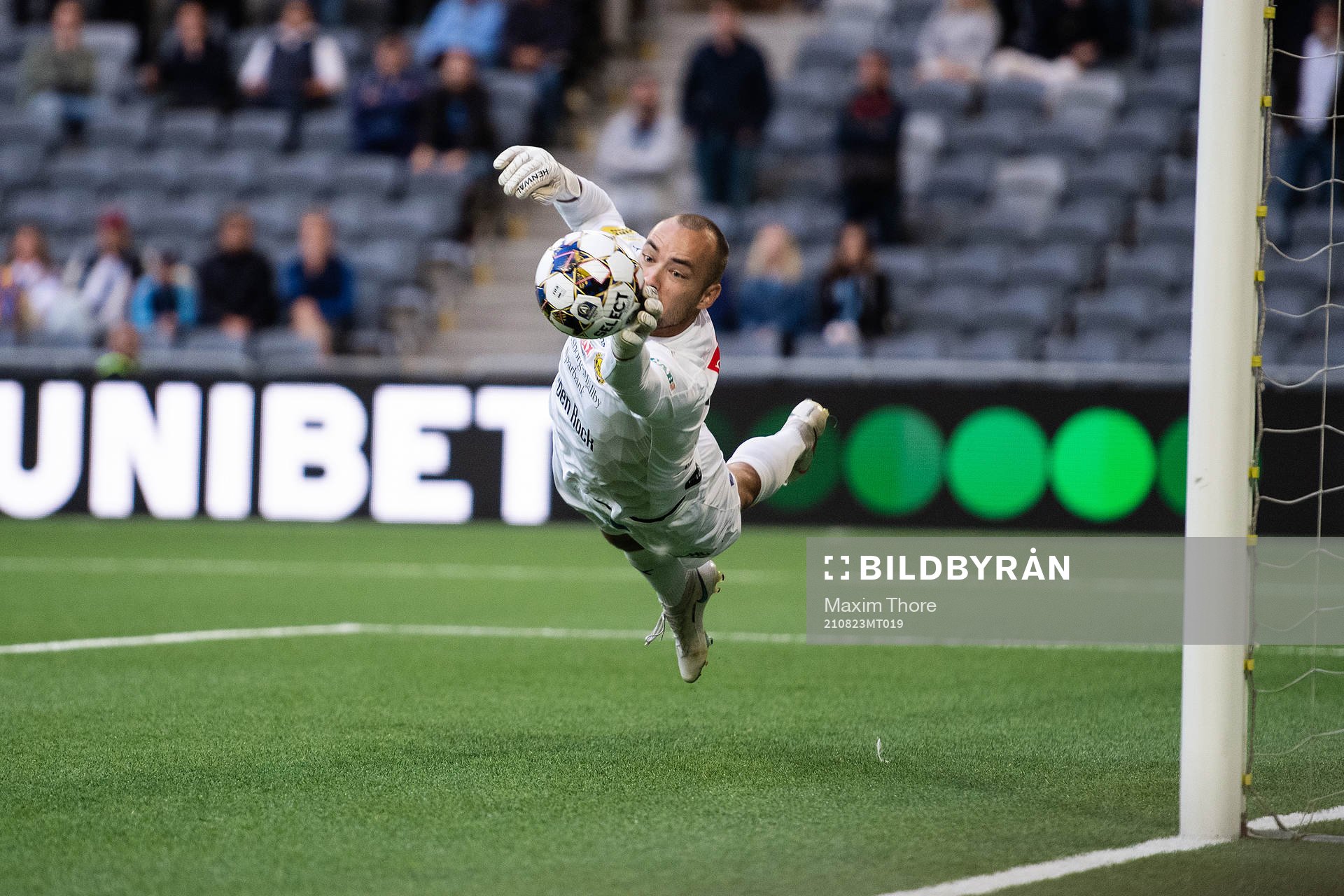 Mjällbys målvakt Carl-Johan Eriksson