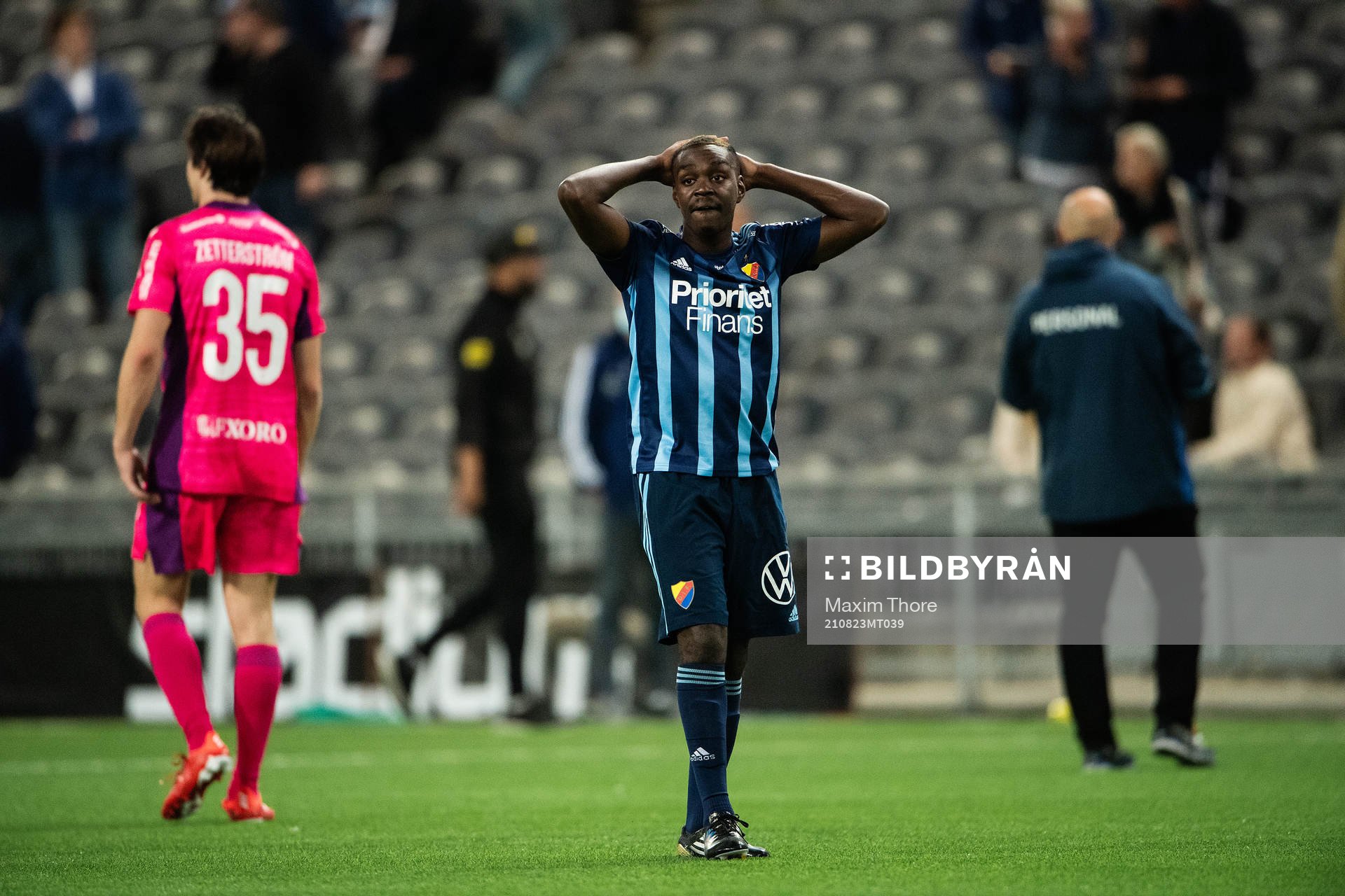 Djurgårdens Joel Asoro deppar
