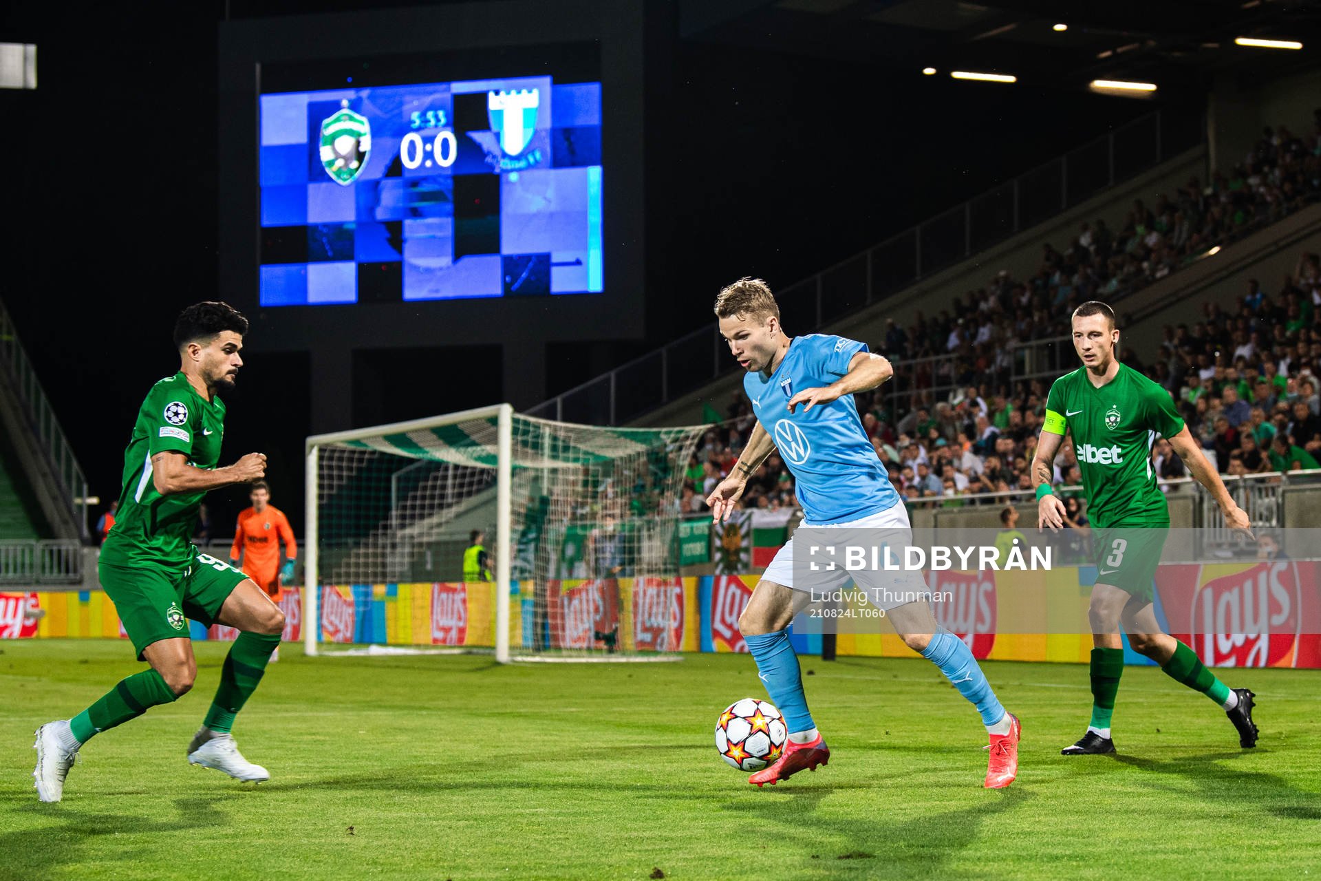 Oscar Lewicki of Malmö FF