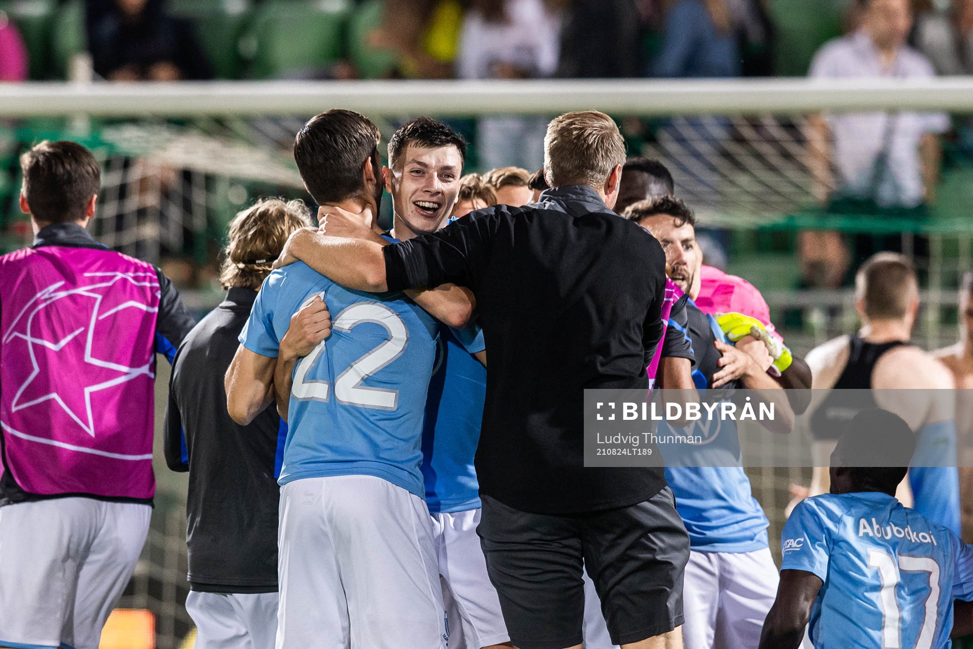 Anel Ahmedhodzic of Malmö FF celebrates