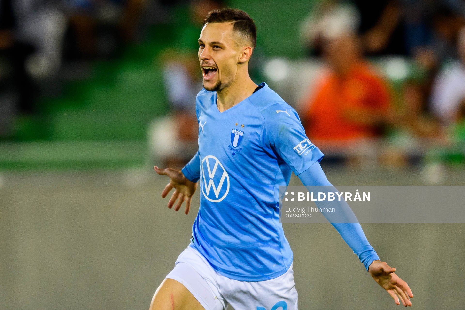 Veljko Birmancevic celebrate
