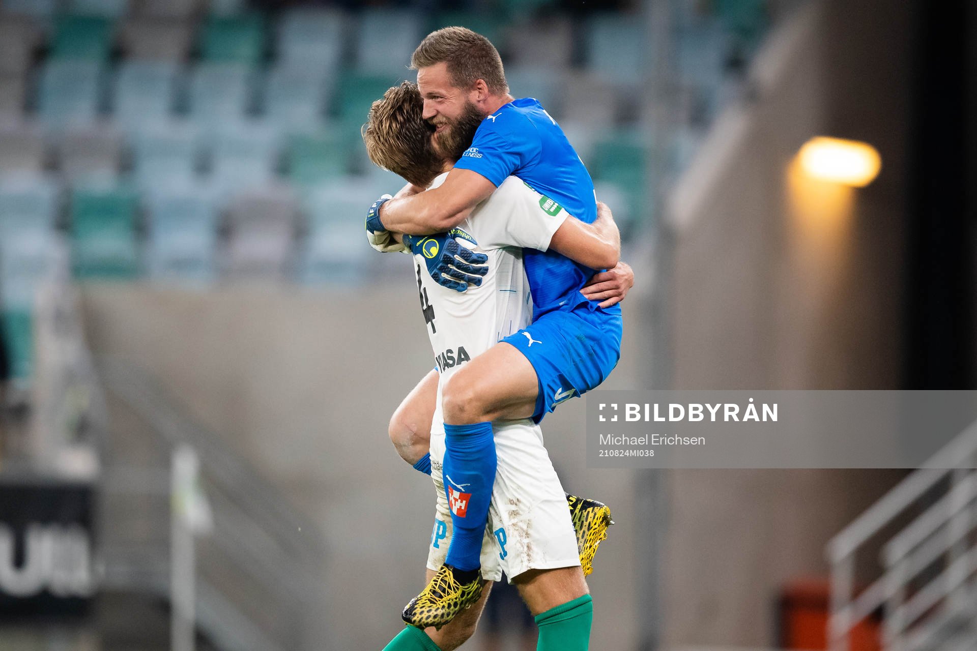 Jönköpings Marcus Degerlund och målvakt Frank Pettersson