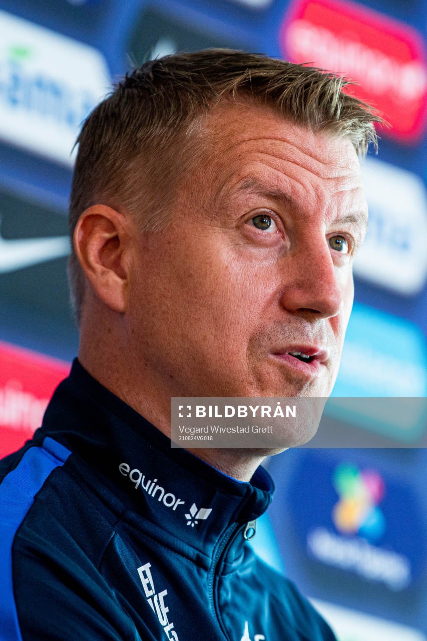 Leif Gunnar Smerud, head coach of the Norwegian national U21 football team, presents the squad selection during a press conference on August 24, 2021 in Oslo.