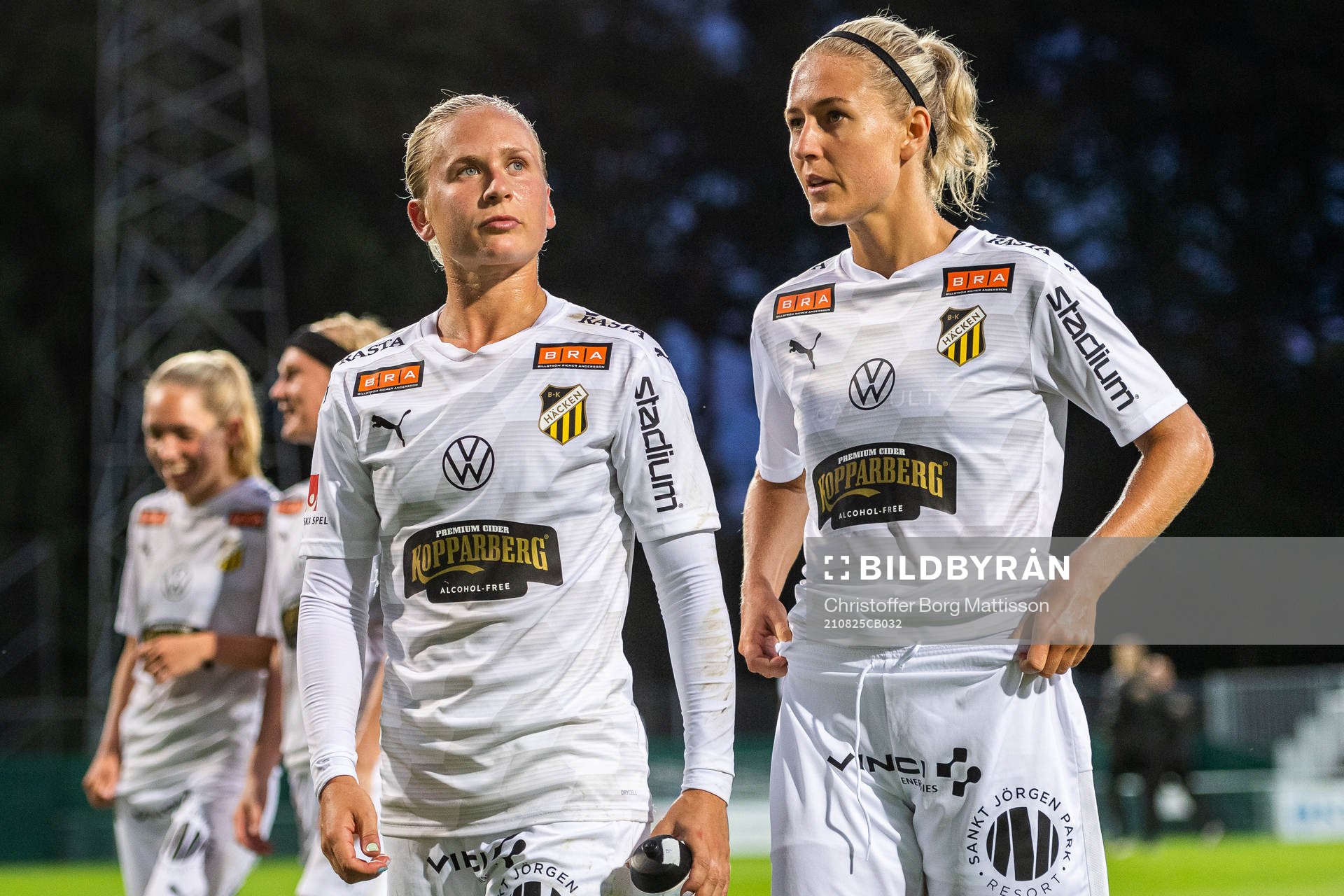 Häckens Filippa Curmark och Emma Kullberg