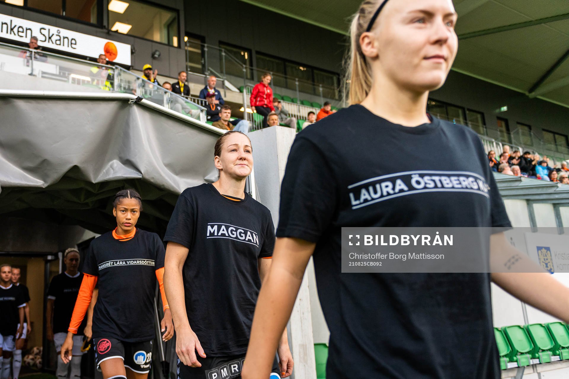 Kristianstads Mia Carlsson (mitten) gör entré till