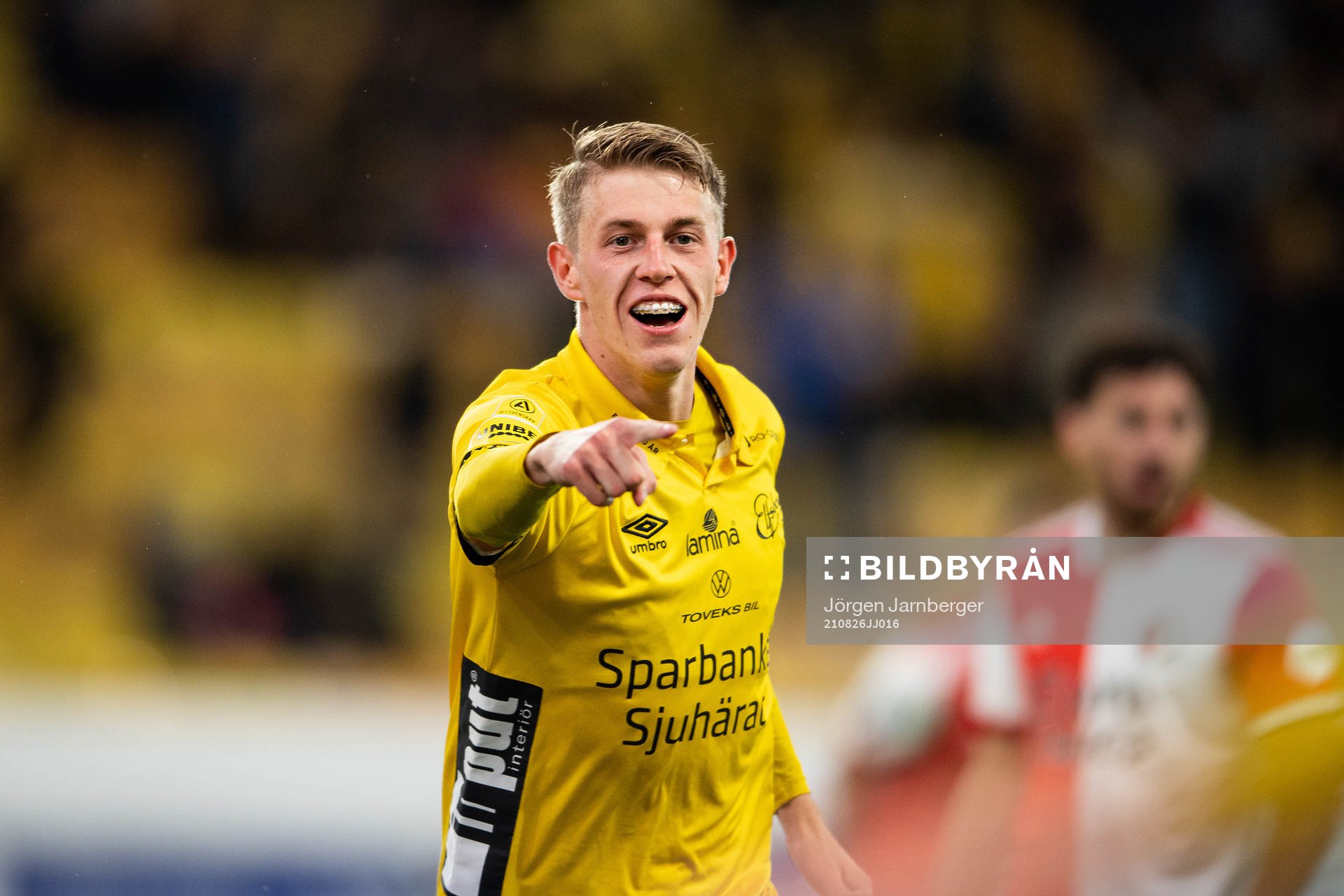 Alexander Bernhadsson of Elfsborg celebtrates scoring 2-0