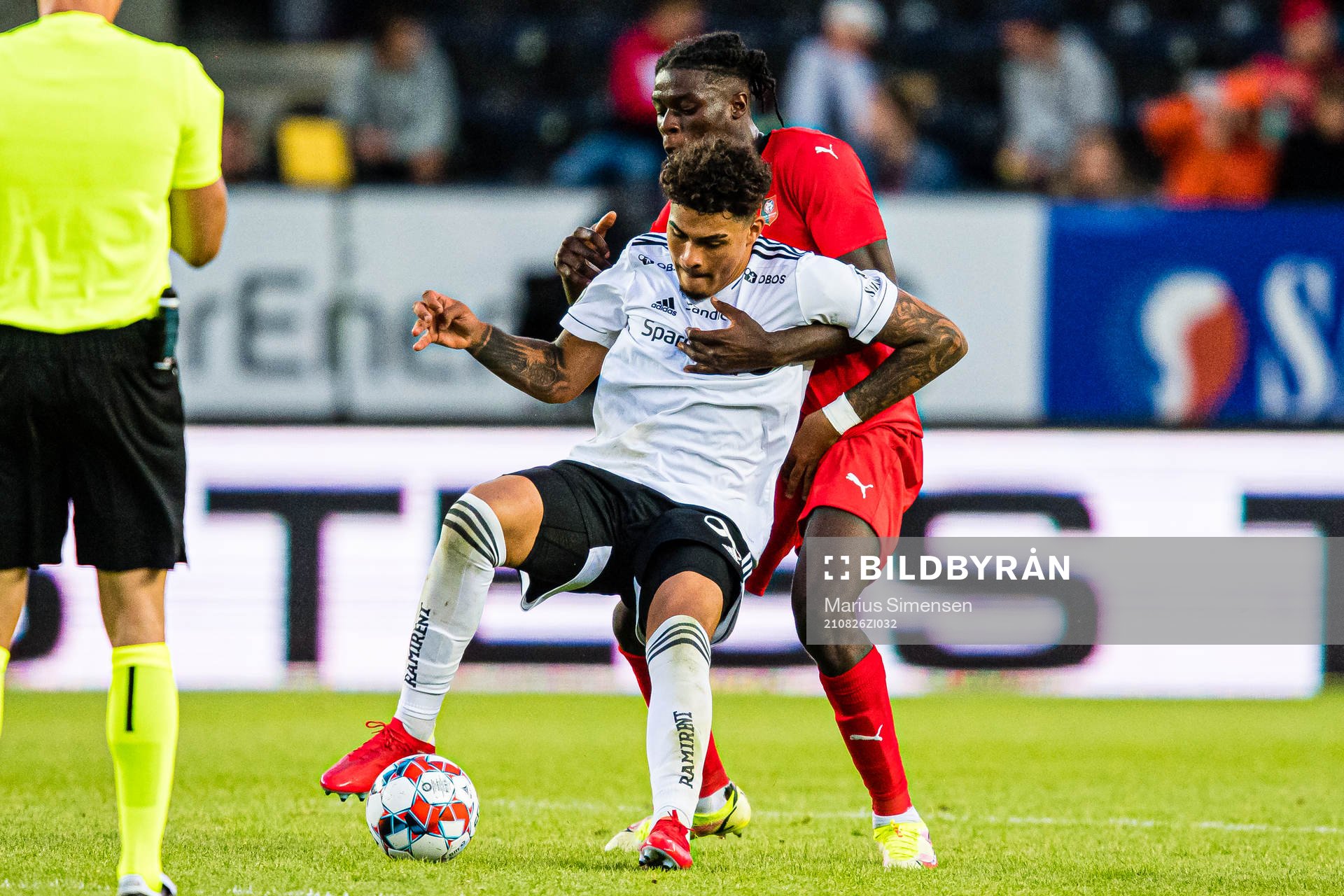 Noah Jean Holm of Rosenborg and Lesley Ugochukwu of Rennes