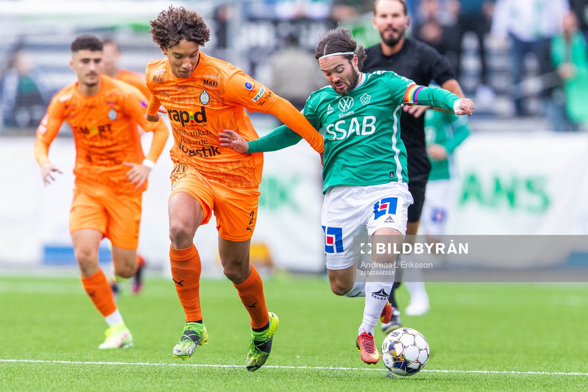 AFC Eskilstunas Robin Tihi och Brages Robbin Sellin
