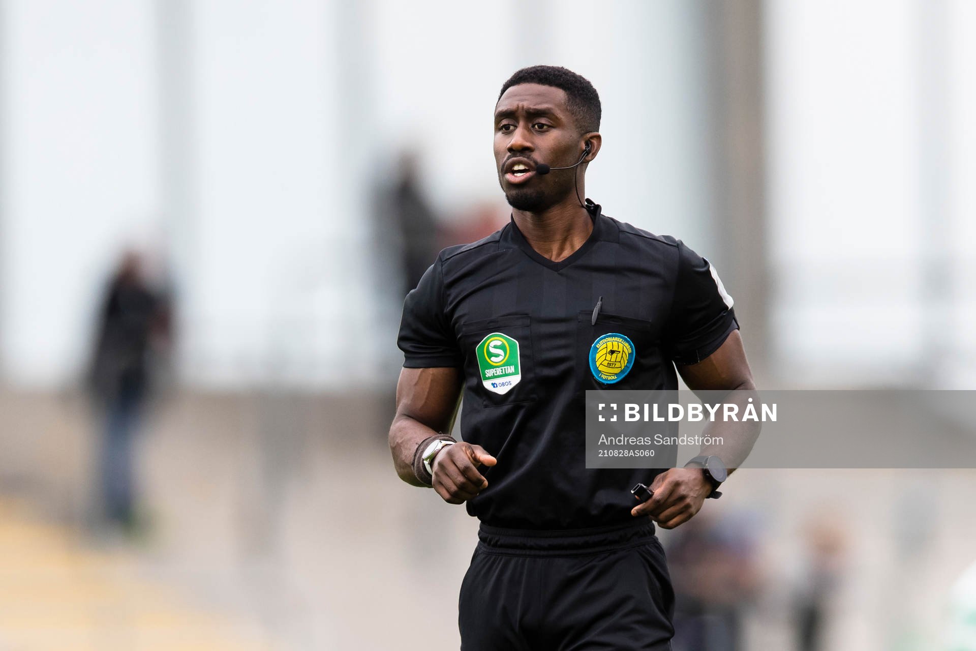Domare Fredrik Oppong
