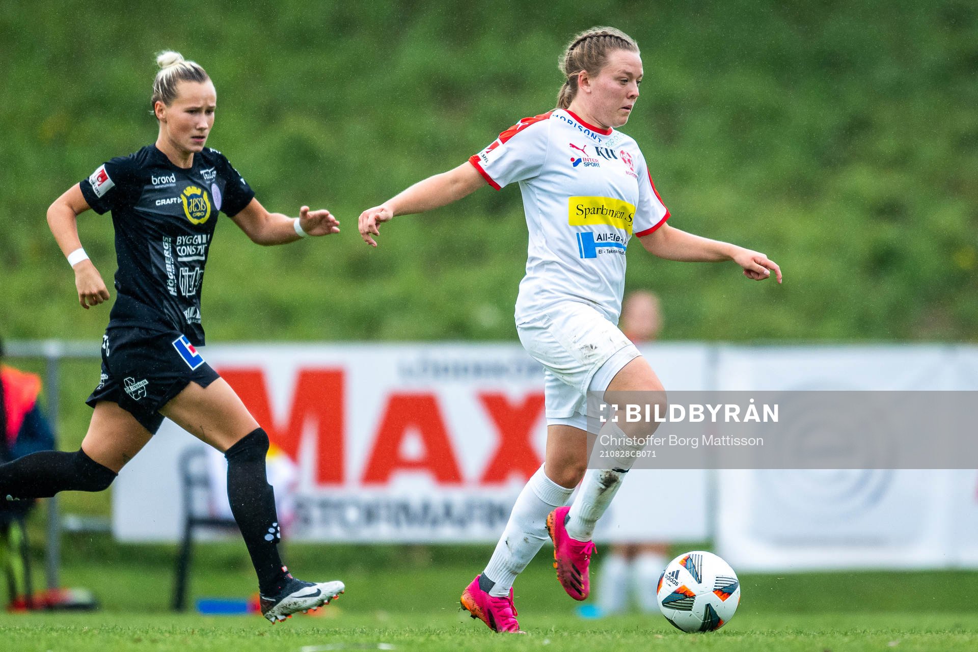 Uppsalas Marika Bergman Lundin och Borgebys Nova Karlsson