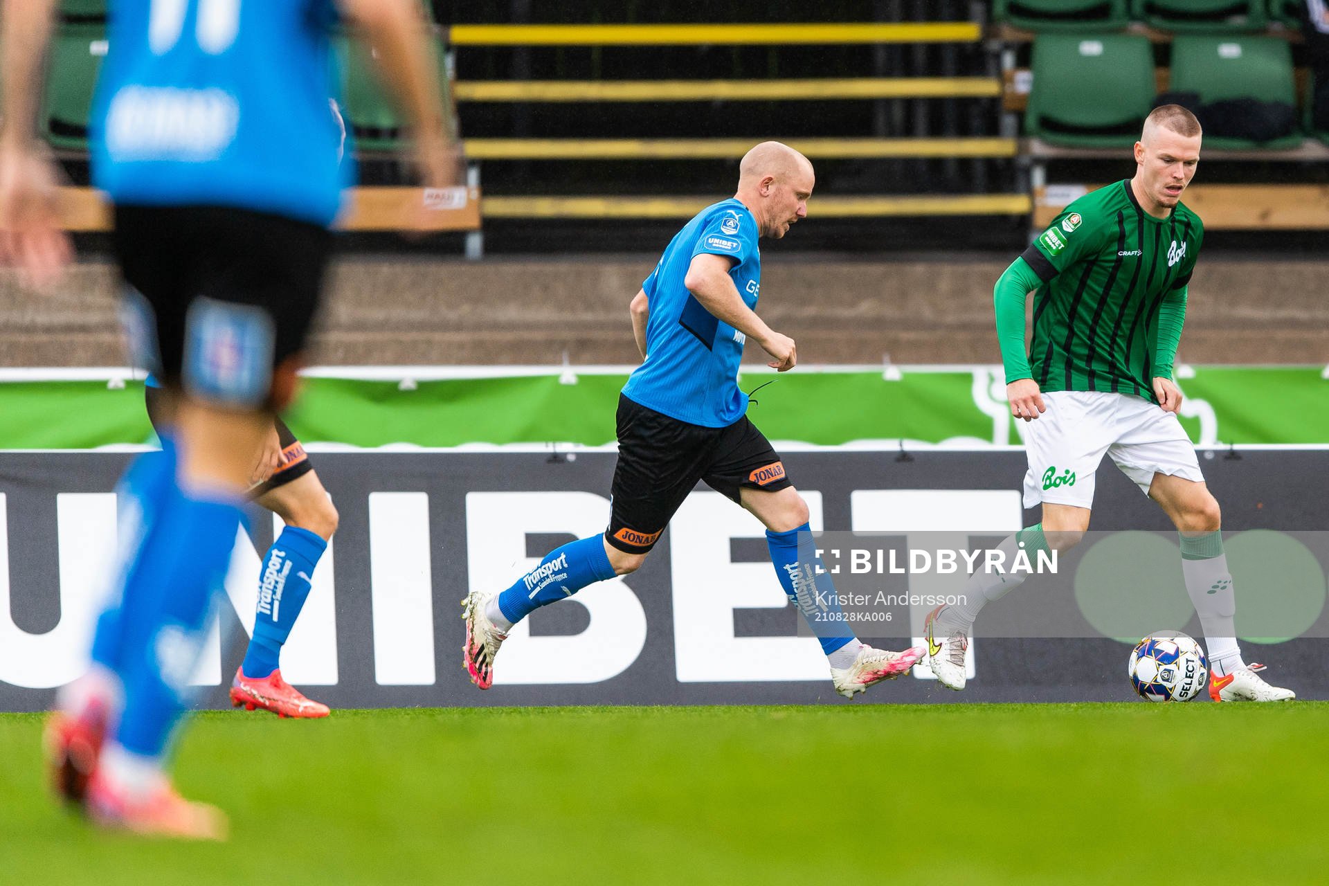 Varbergs Anton Liljenbäck och Halmstads Simon Lundevall