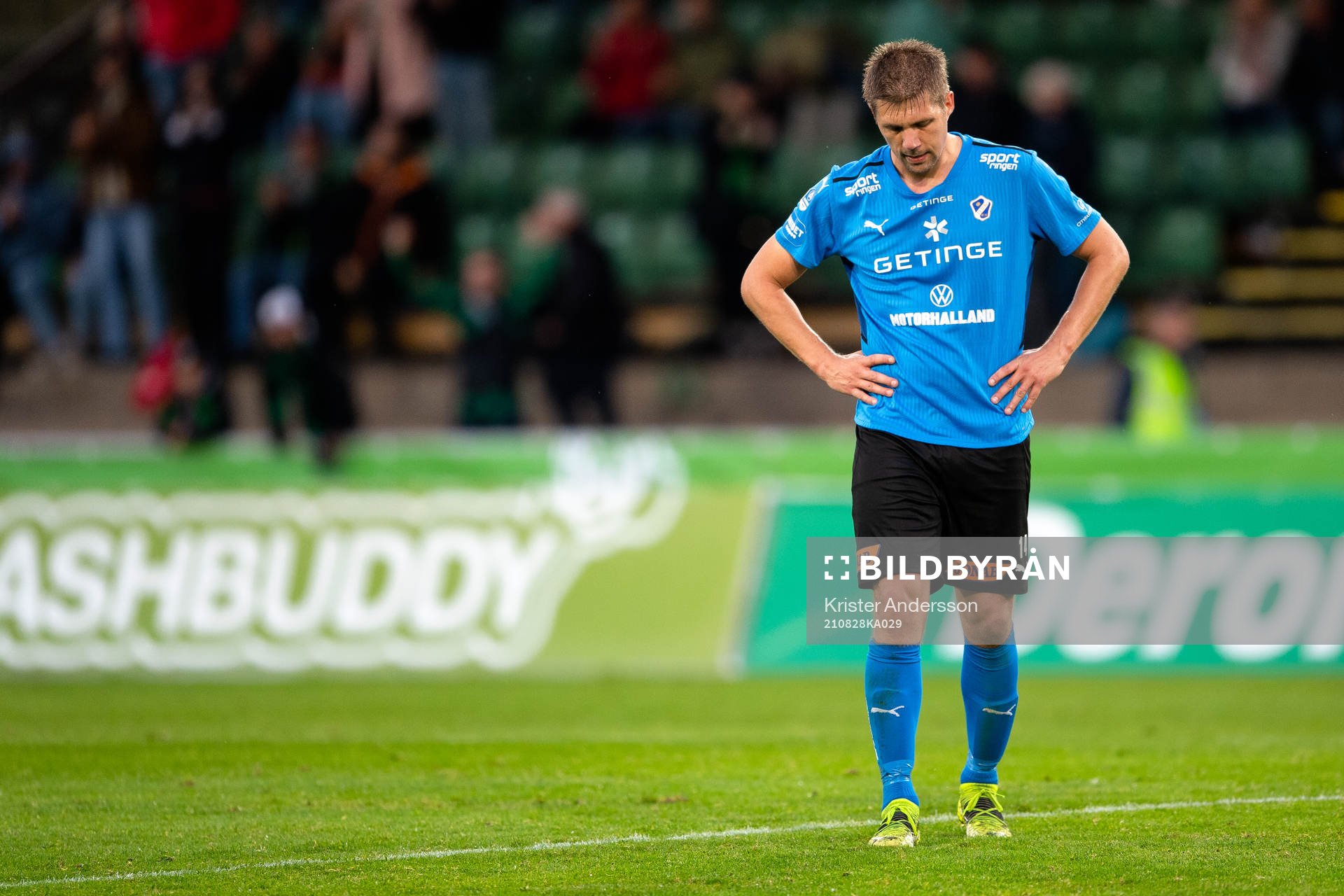 Halmstads Mikael Boman deppar