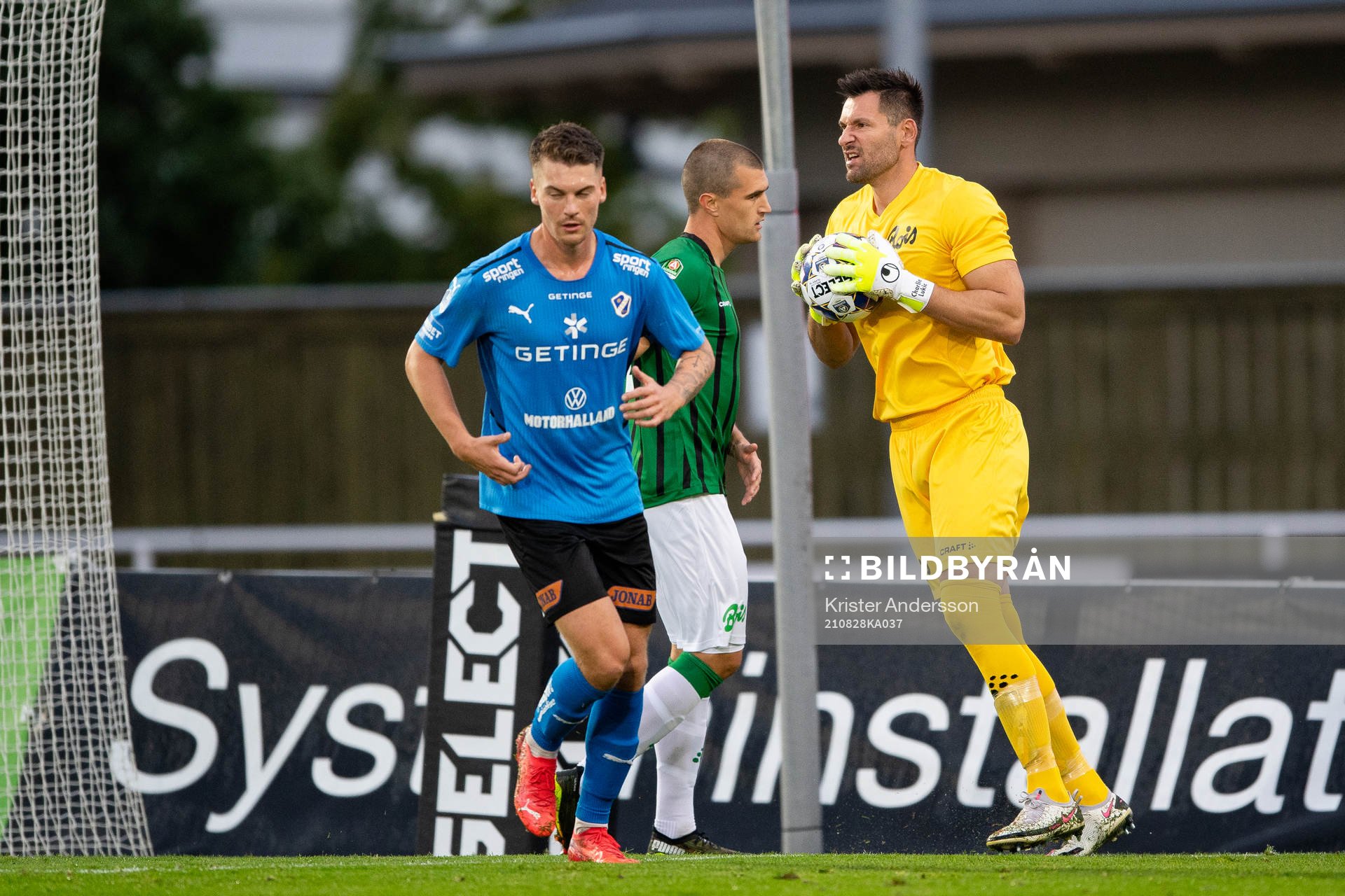 Varbergs målvakt Stojan Lukic