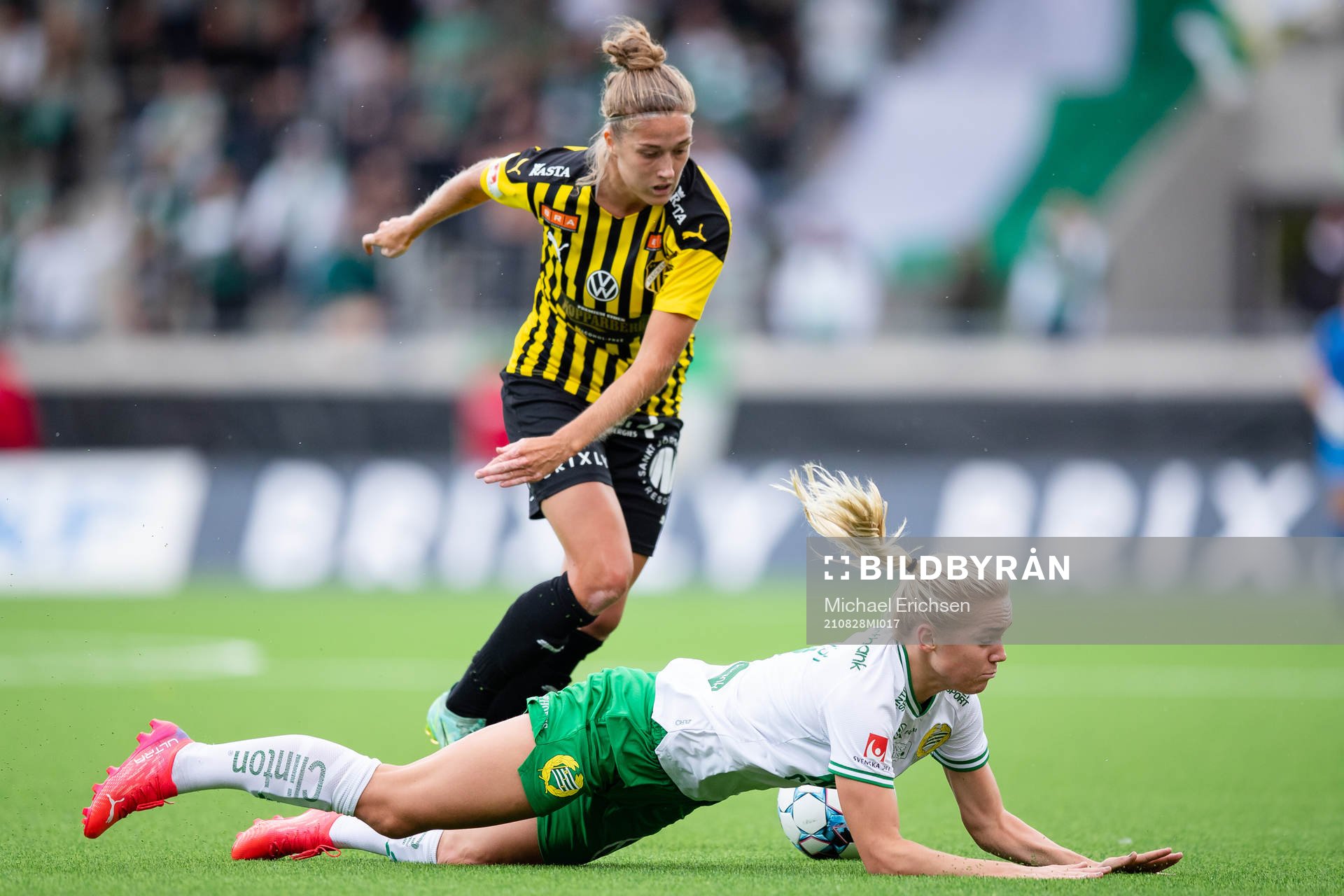 Hammarbys Hanna Lundkvist och Häckens Filippa Angeldahl