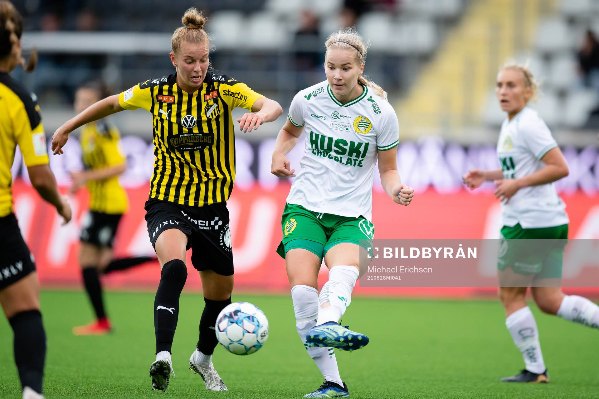 Häckens Dilja Yr Zomers och Hammarbys Eva Nyström