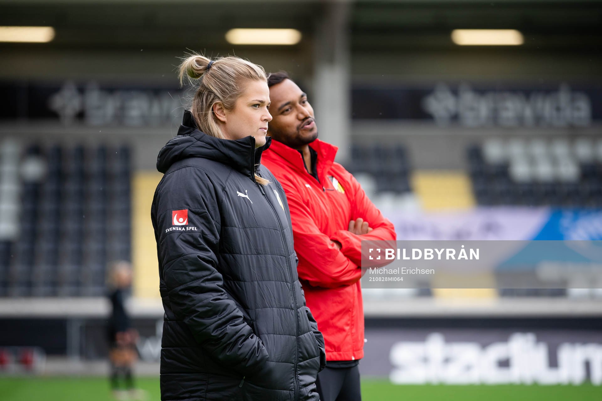 Häckens assisterande tränare Erika Faith innan