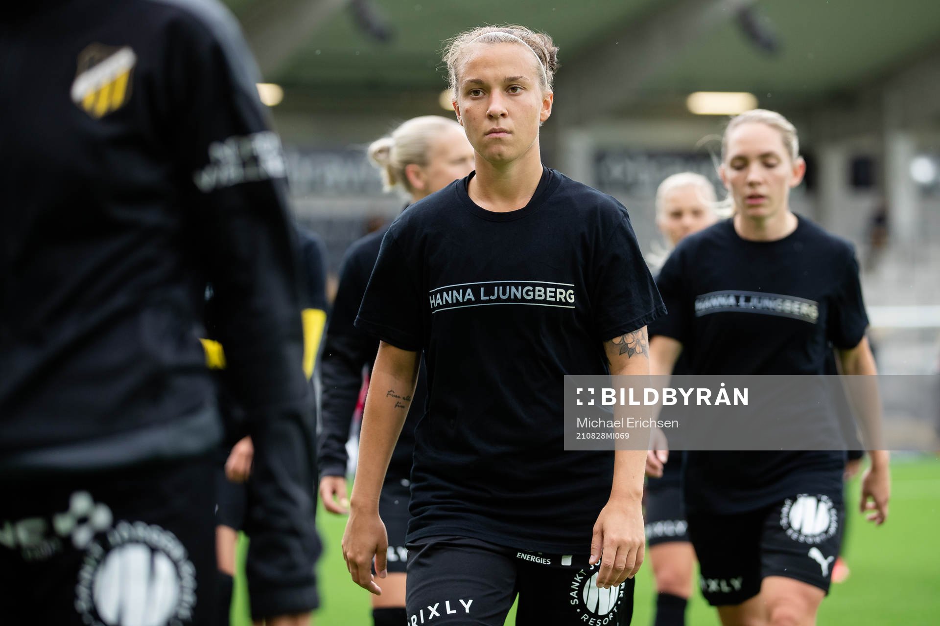 Häckens Julia Zigiotti Olme innan fotbollsmatchen i