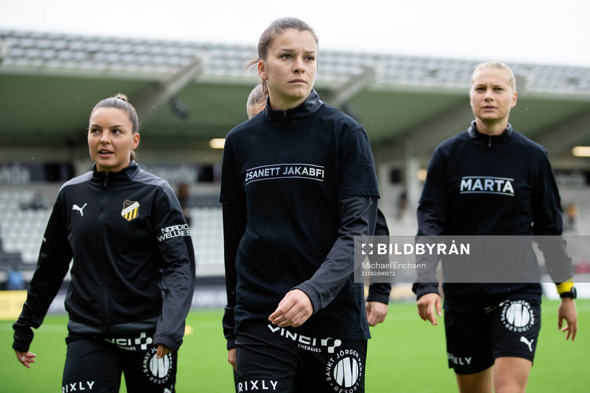 Häckens Anna Julia Csiki innan fotbollsmatchen i Damallsvenskan mellan Häcken och Hammarby den 28 augusti 2021 i Göteborg. 