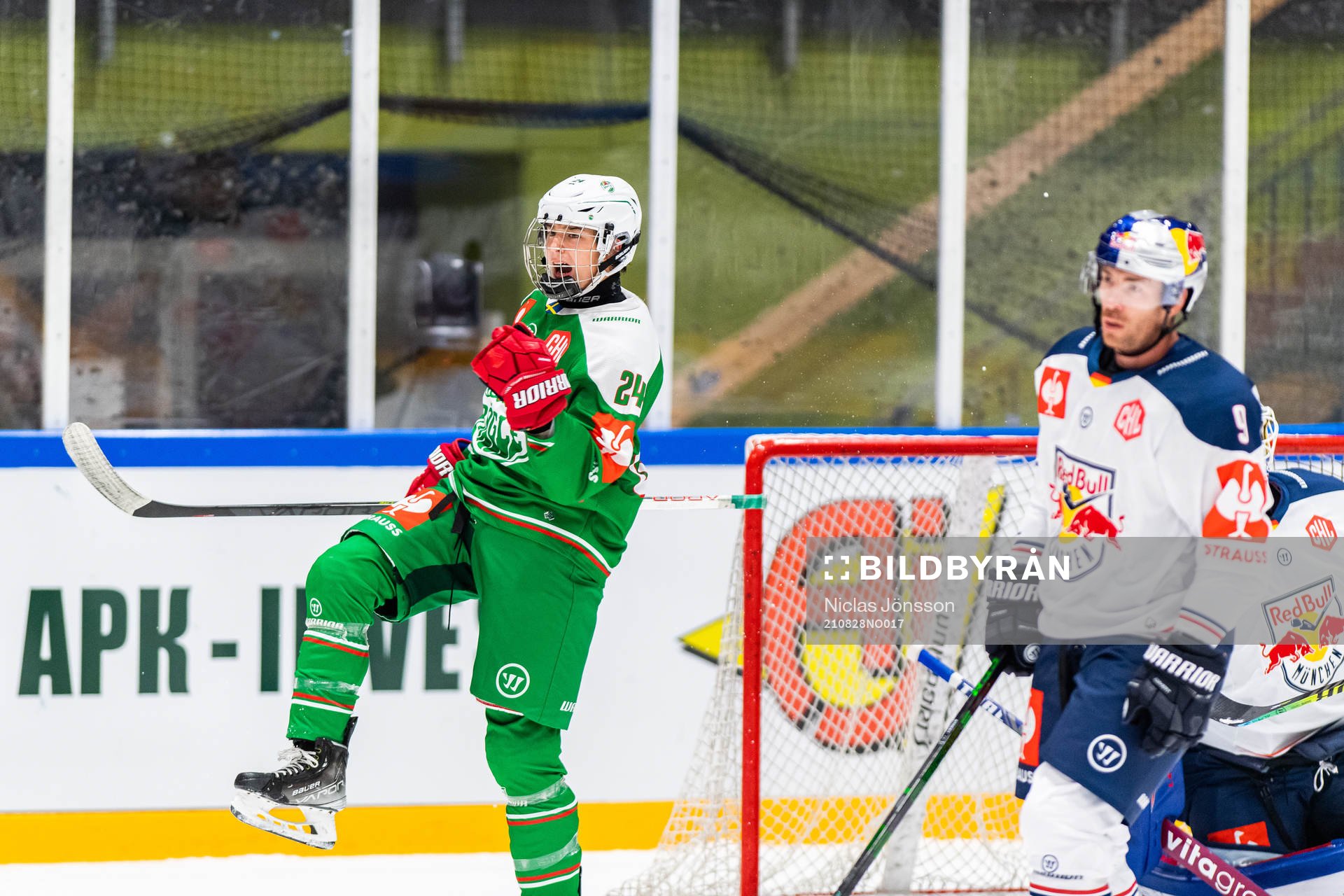 Marco Kasper of Rögle celebrates scoring 2-1