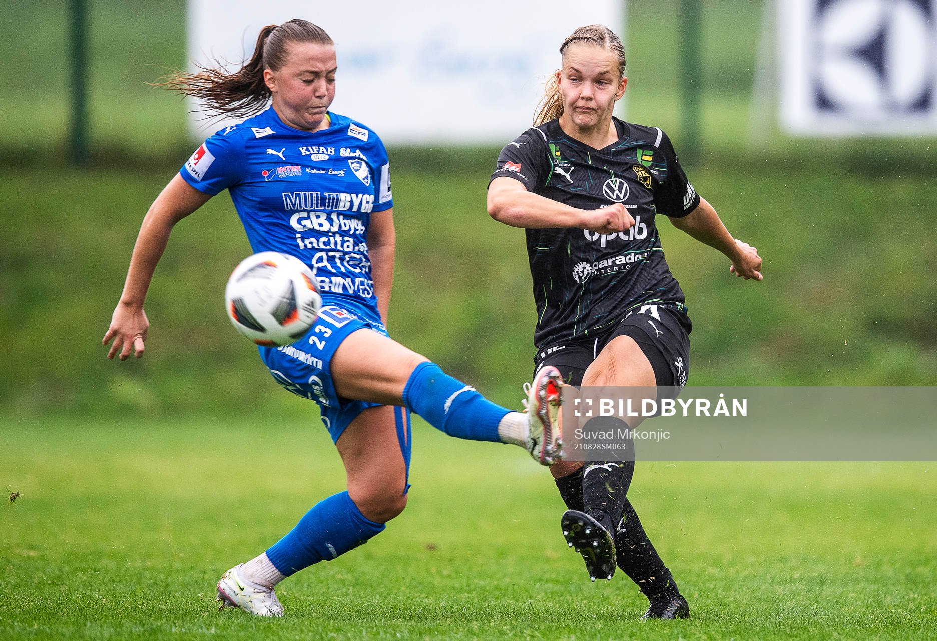 Kalmars Andrea Thorisson och Umeås Henna-Riikka Honkanen