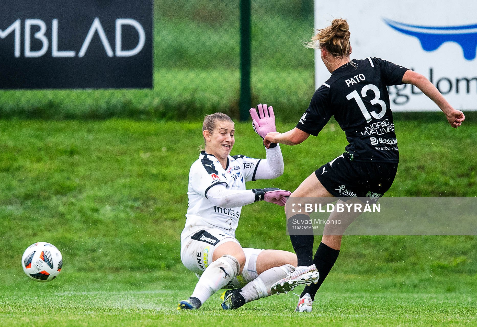 Kalmars Tilda Zarske och Umeås Patrycja Weronika Jerzak