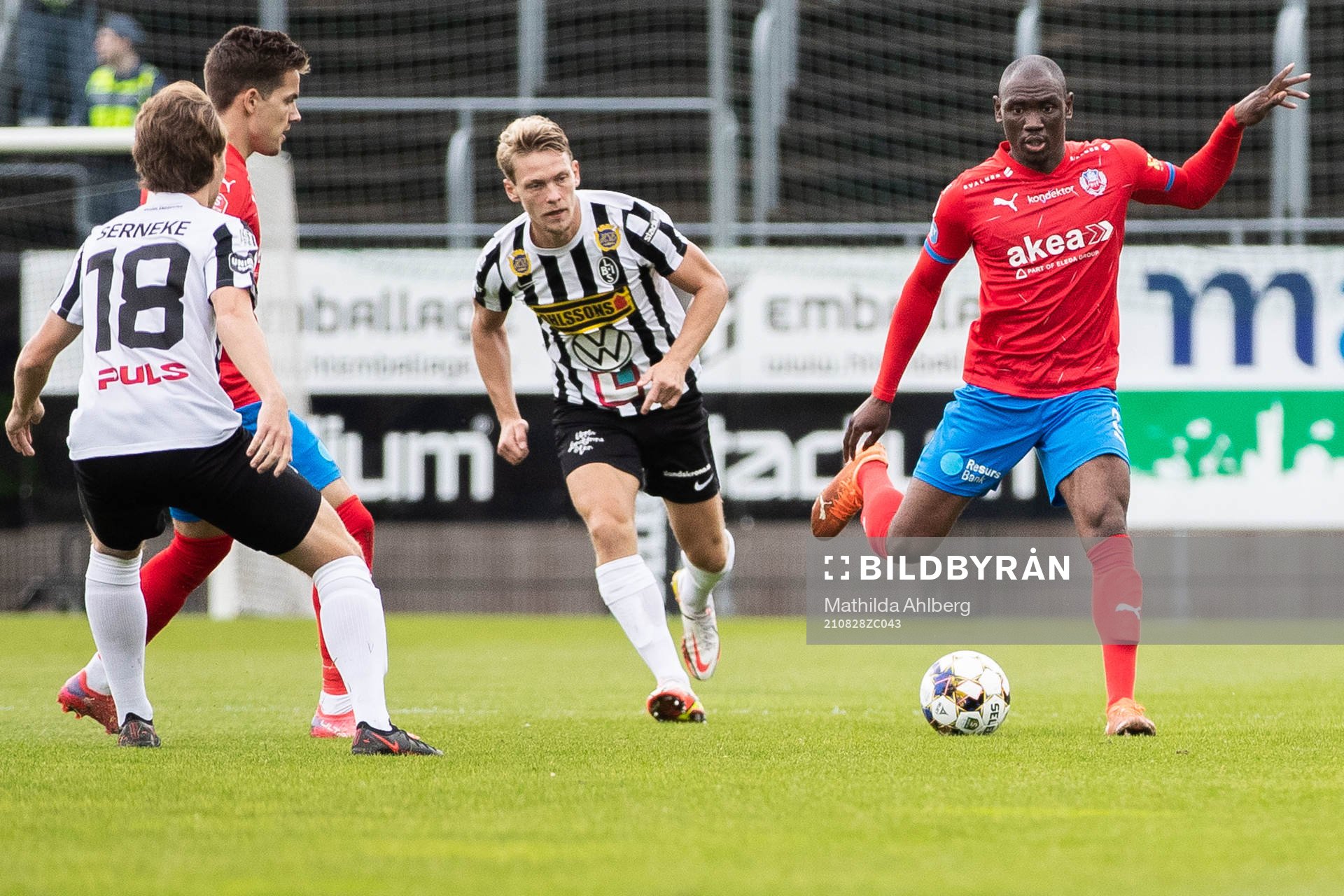 Landskronas Robin Hofsö och Helsingborgs Ravy Tsouka-Dozi