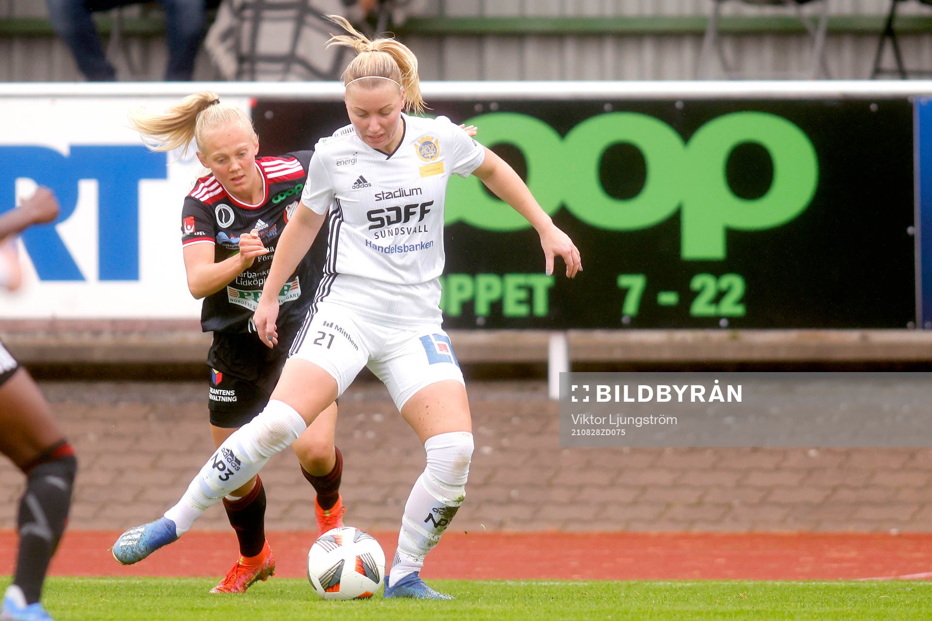 Lidköpings Molly Johansson och Sundsvalls Amanda Hagelberg