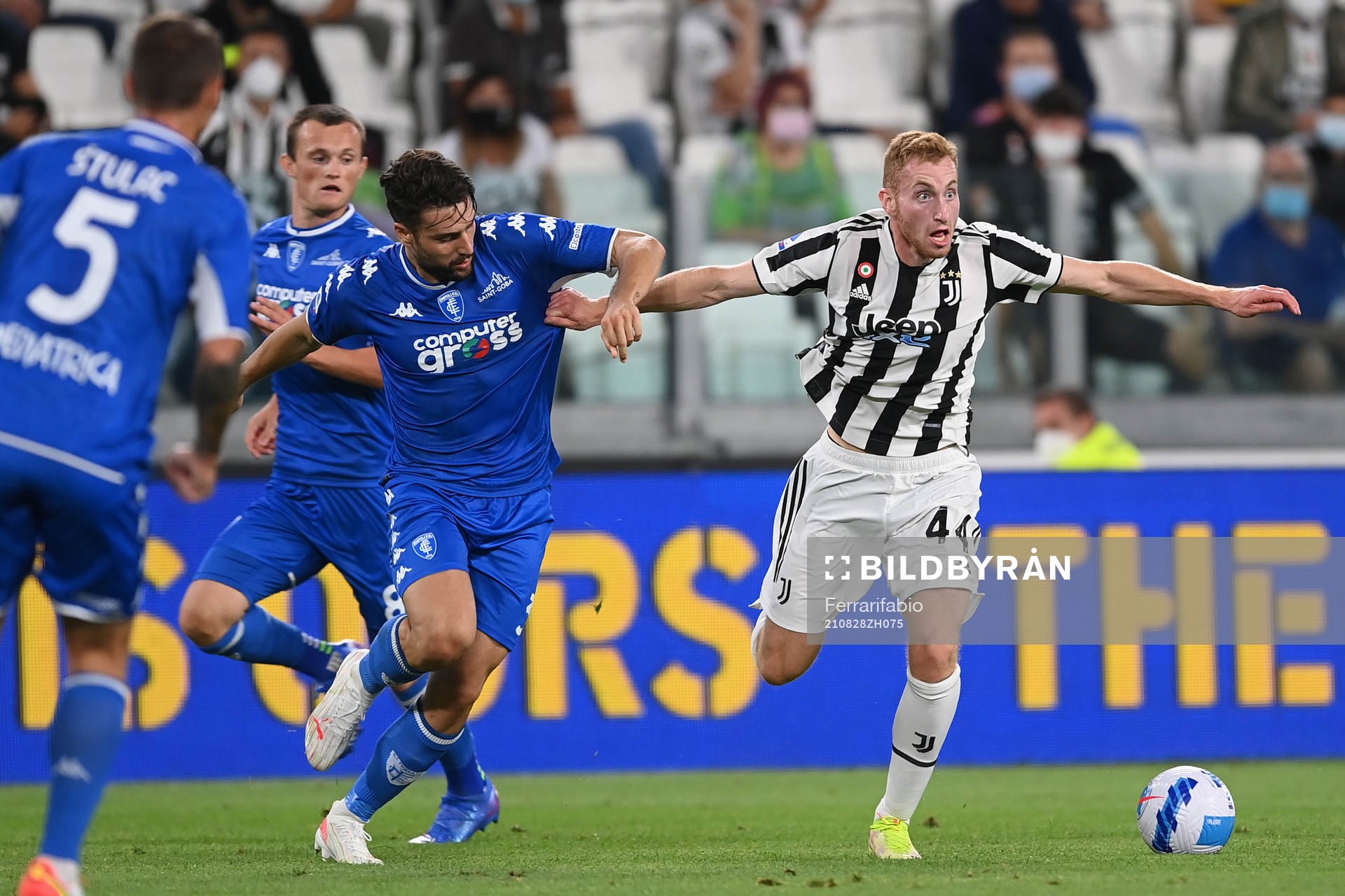 Riccardo Marchizza of Empoli and Dejan Kulusevski of