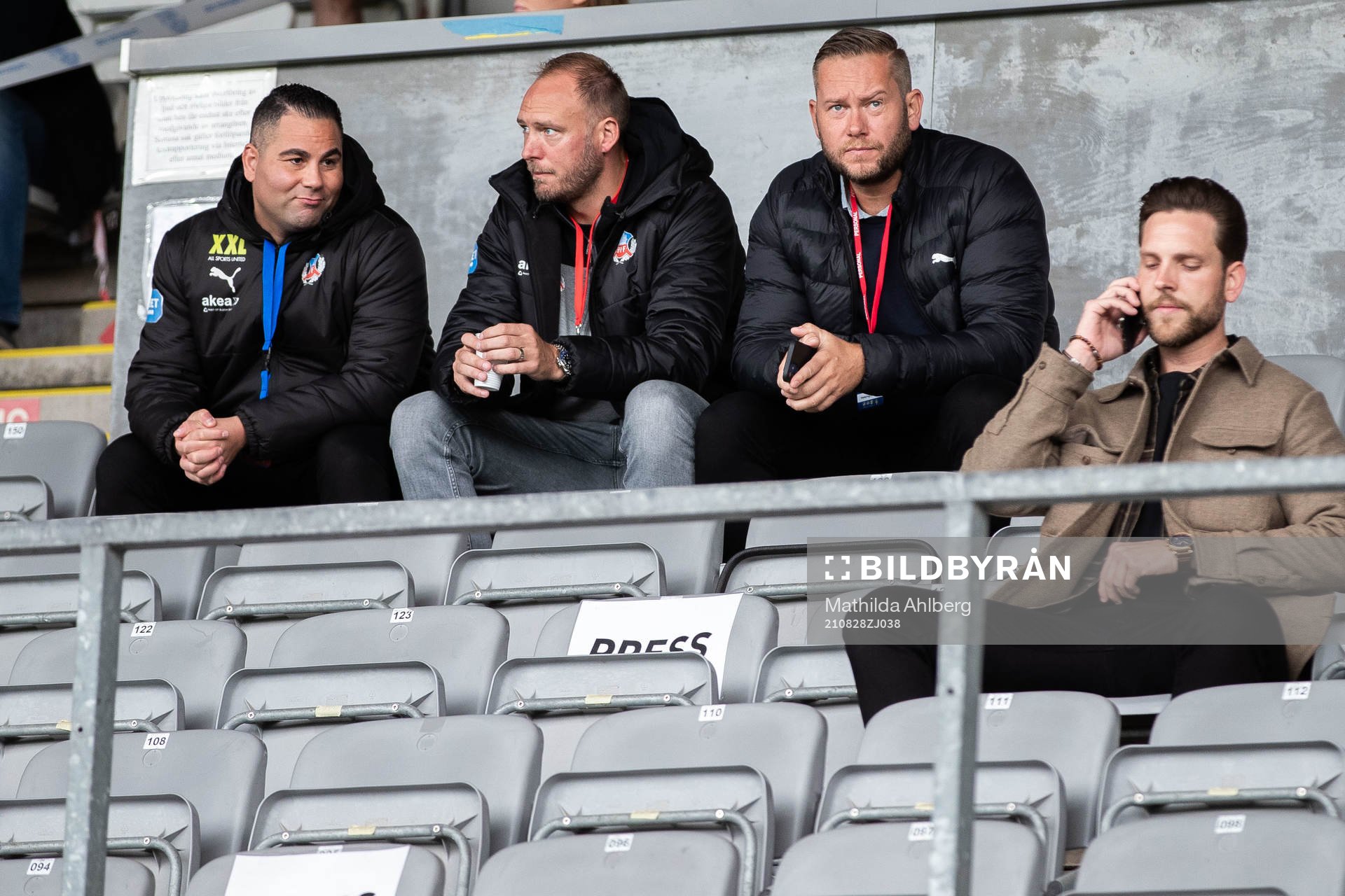 Helsingborgs Adil Kezil, sportchef Andreas Granqvist och