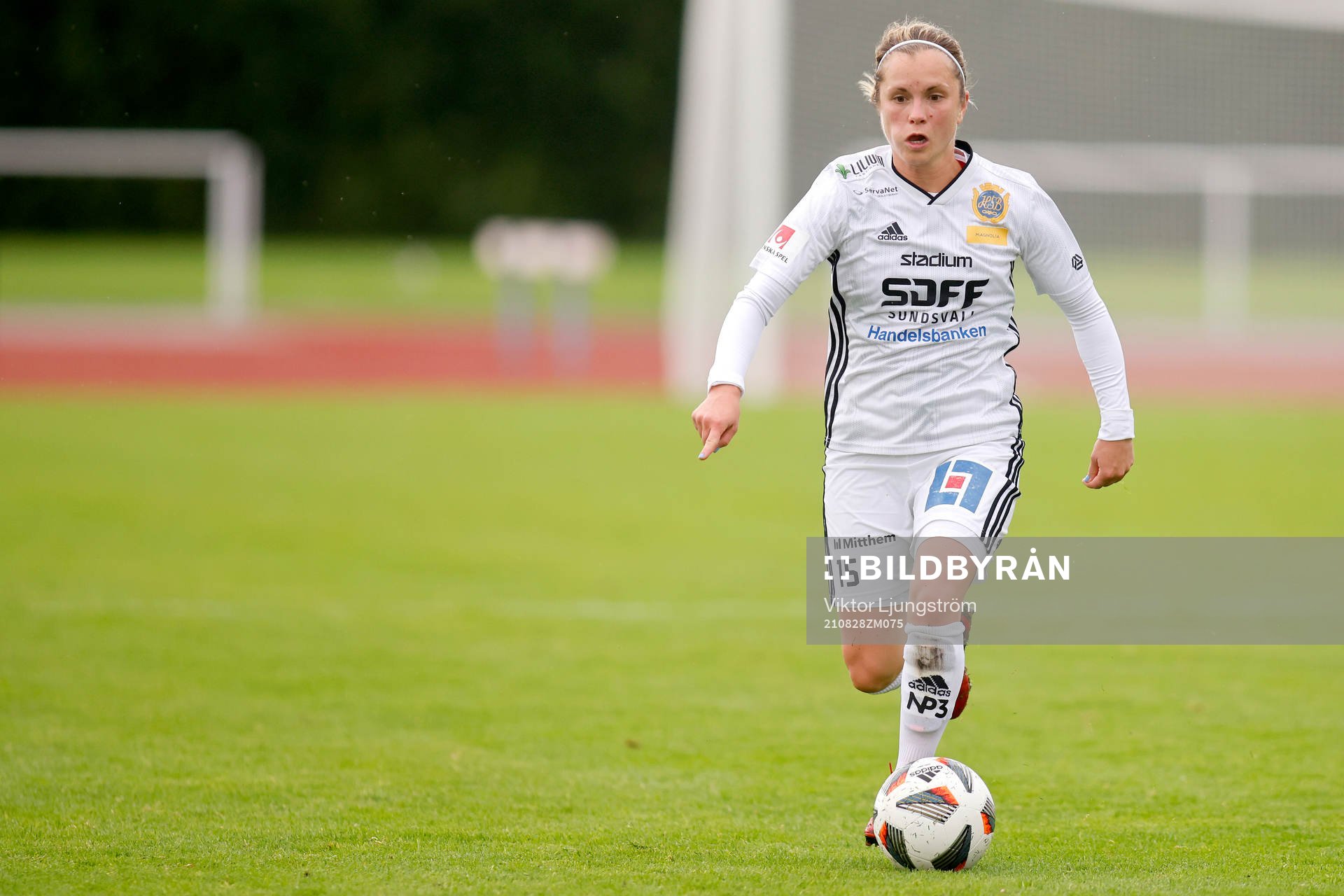 Sundsvalls Julia Melin Bhy under fotbollsmatchen i Elitettan mellan Lidköping och Sundsvall den 28 augusti 2021 i Lidköping. 