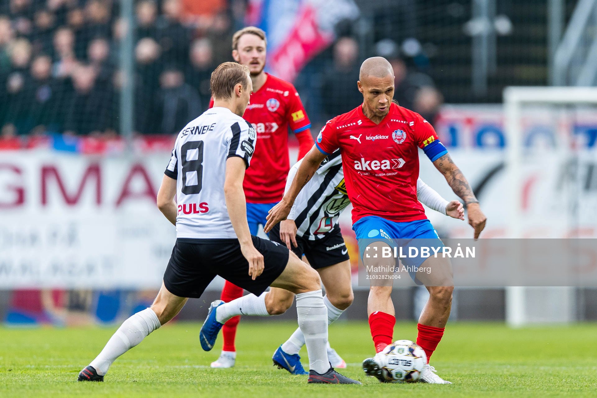 Landskronas Måns Ekvall och Helsingborgs Anthony van