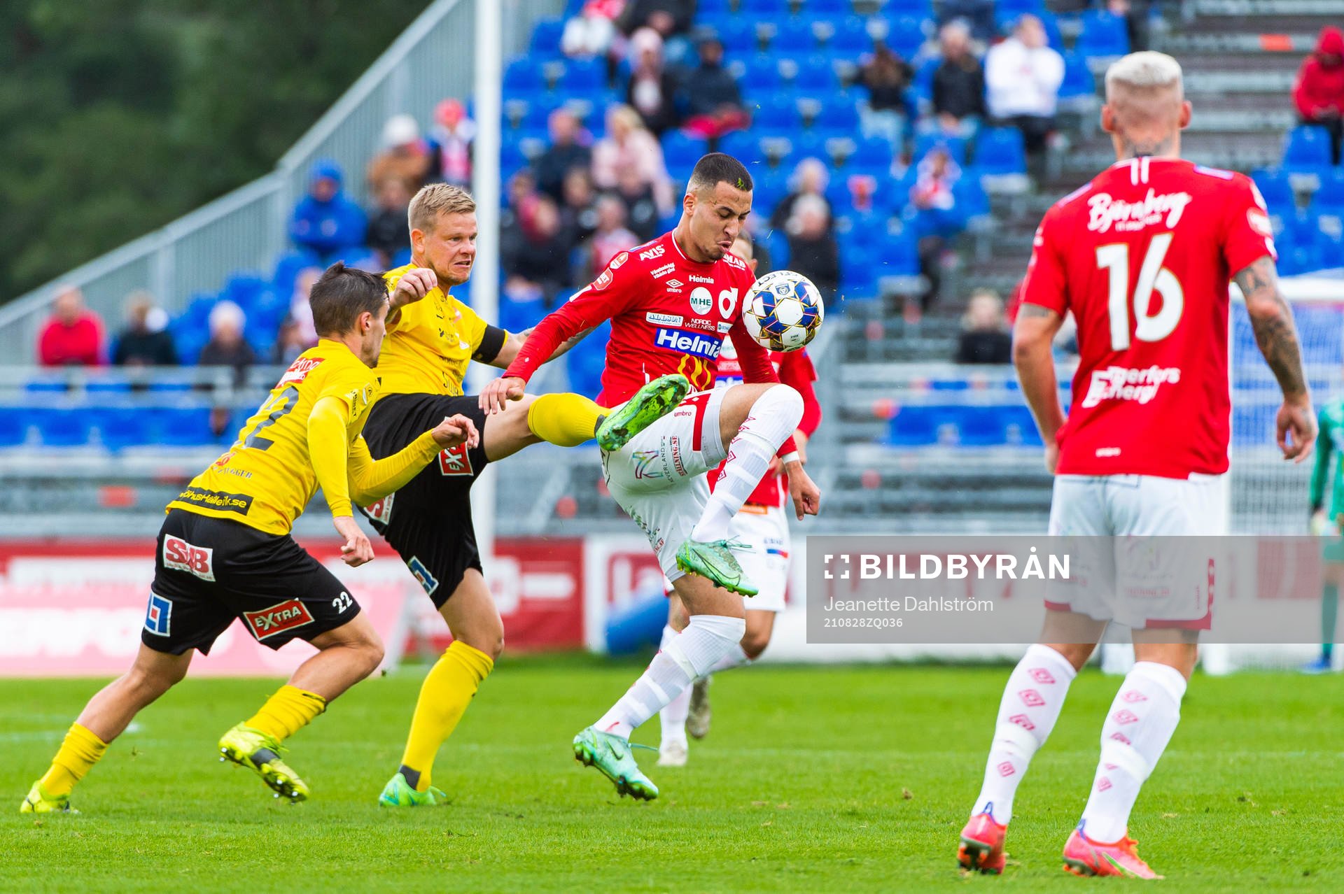 Mjällbys David Löfquist och Jesper Gustavsson