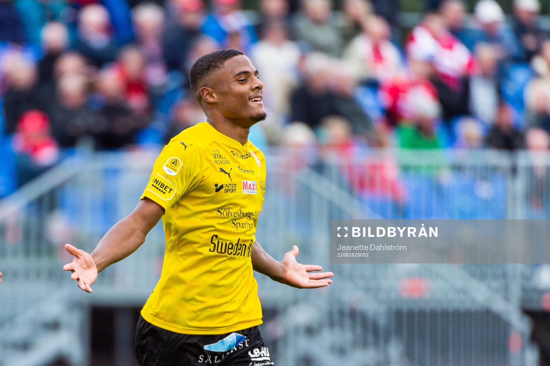 Mjällbys Amin Sarr jublar