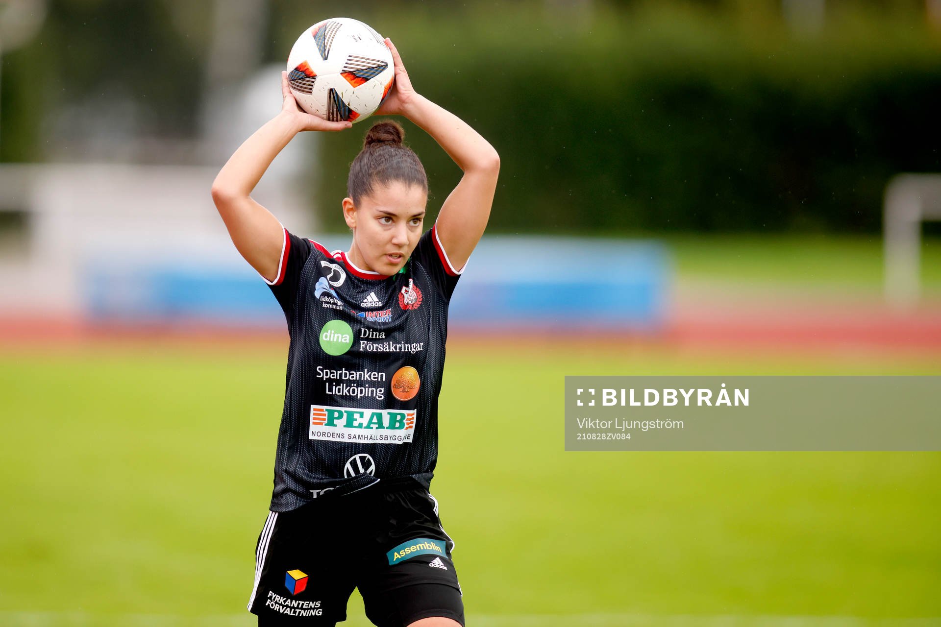 Lidköpings Hanna Boubezari under fotbollsmatchen i Elitettan mellan Lidköping och Sundsvall den 28 augusti 2021 i Lidköping. 