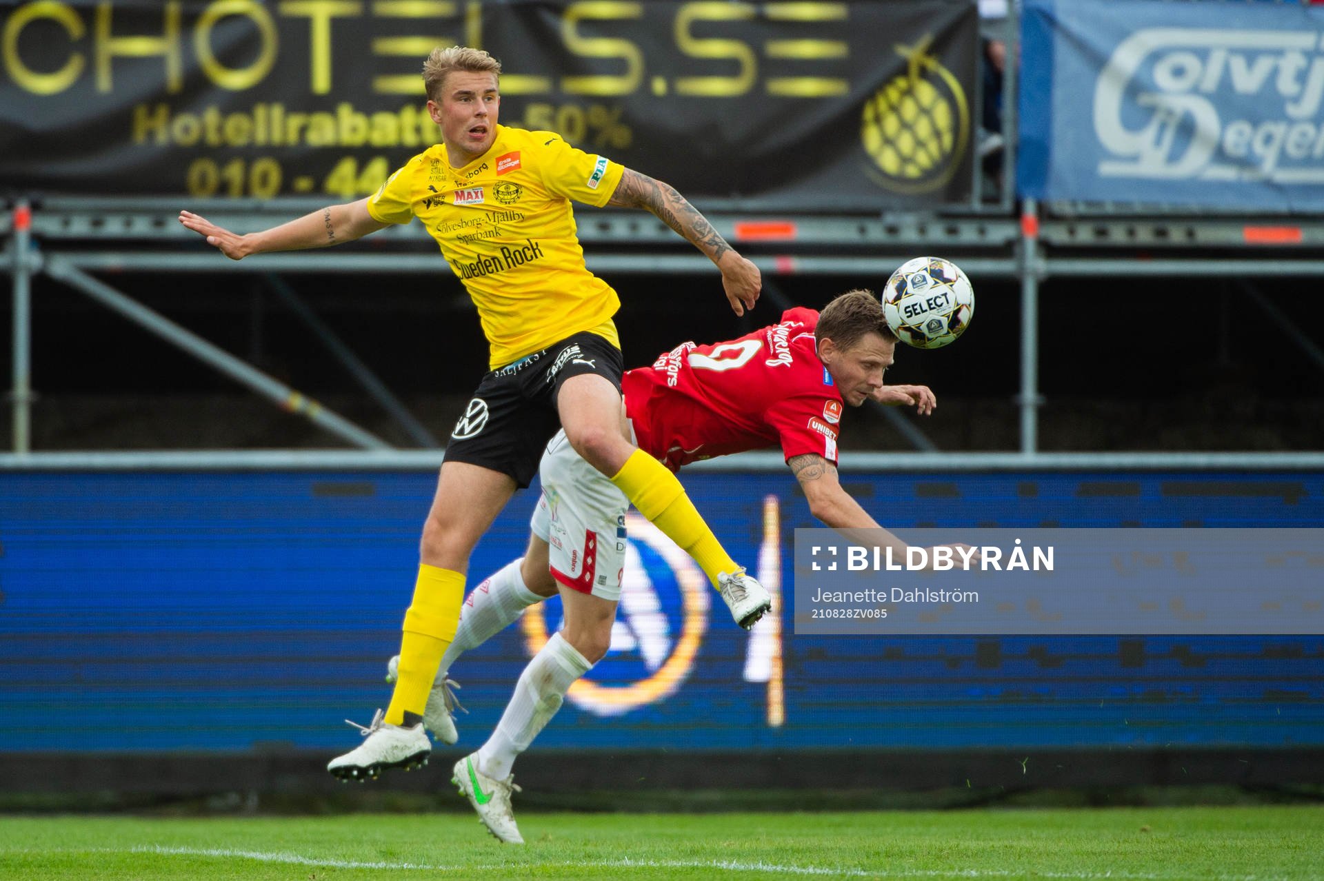 Mjällbys Magnus Wørts och Degerfors Johan Bertilsson