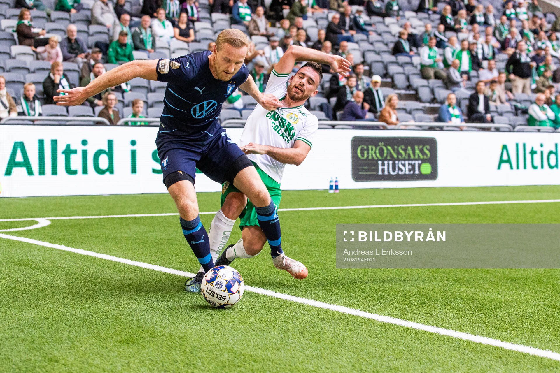 Malmö FFs Franz Brorsson och Hammarbys Aljosa Matko