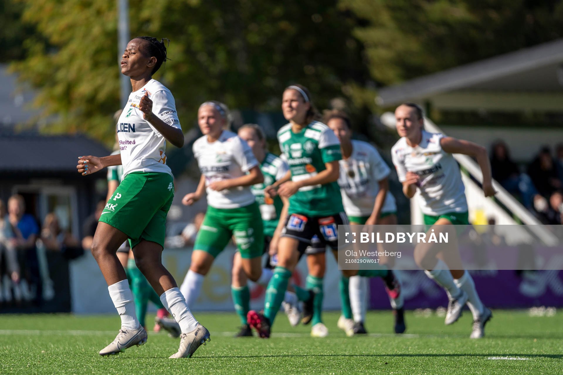 Moröns Hildah Magaia gör 1-1