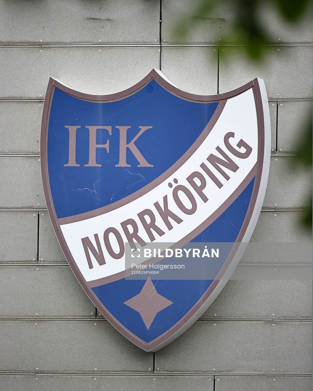 IFK Norrköpings emblem
