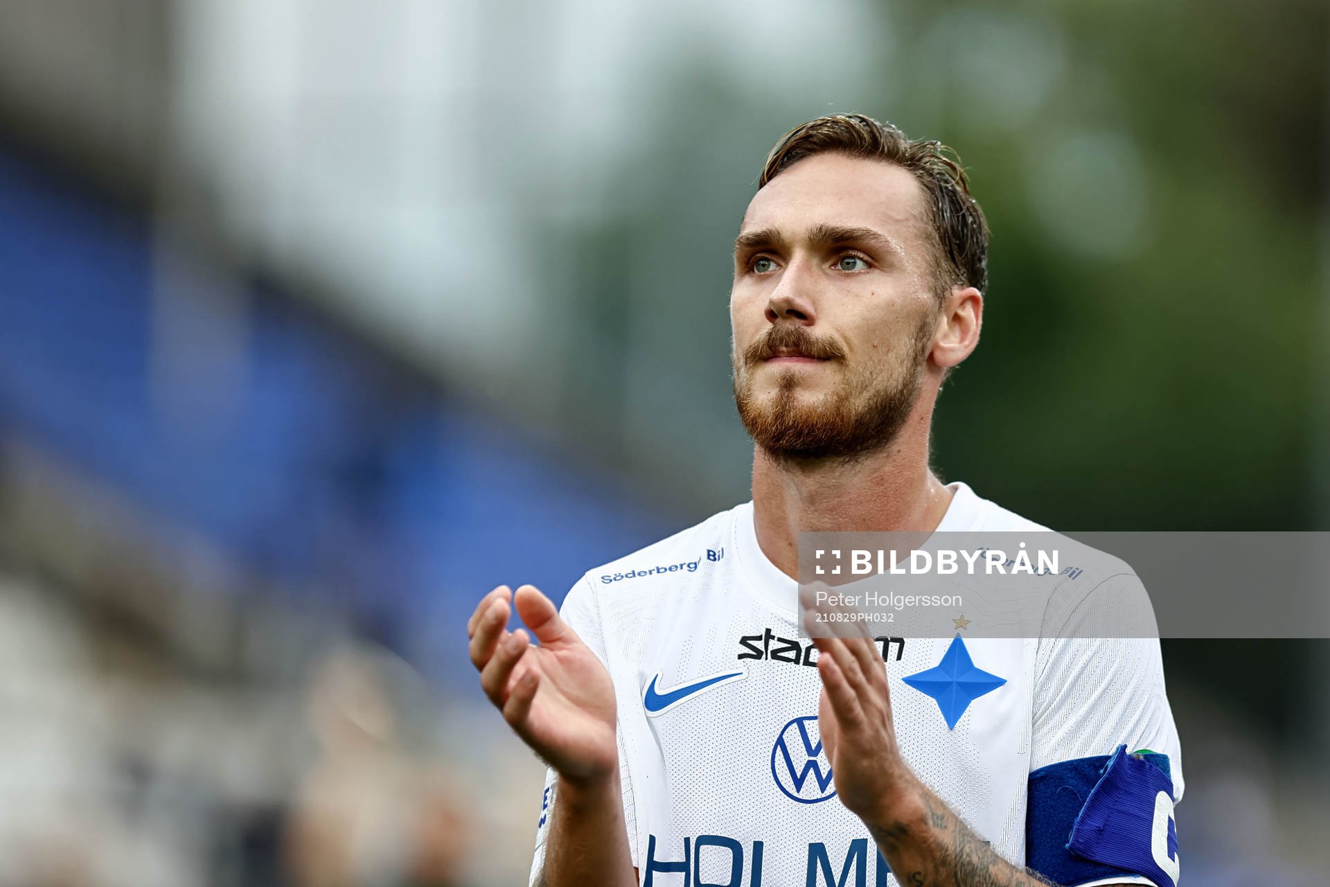 IFK Norrköpings Linus Wahlqvist jublar