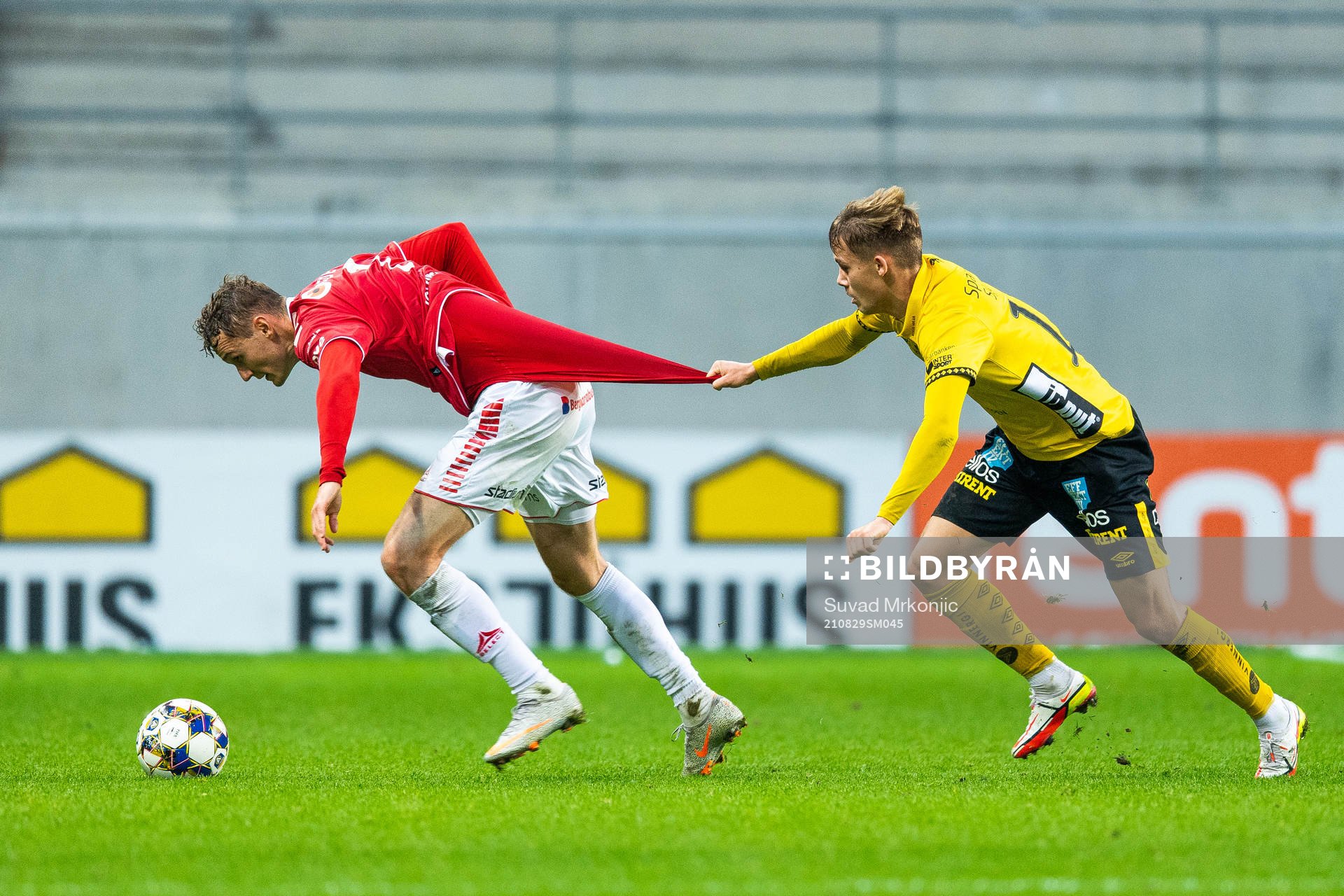 Kalmars Piotr Johansson och Elfsborgs Jacob Ondrejka