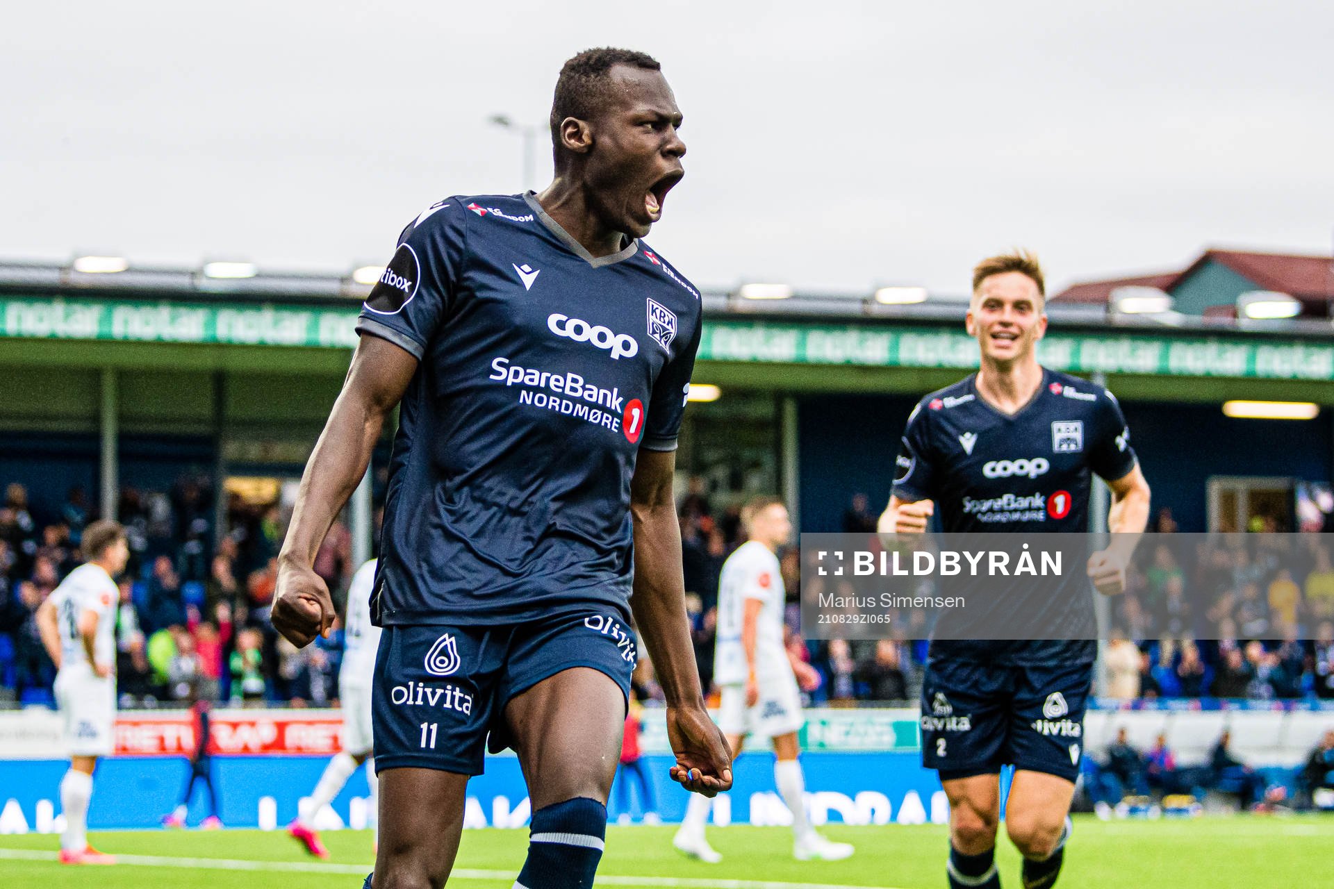 Moses Dramwi Mawa of Kristiansund celebrates