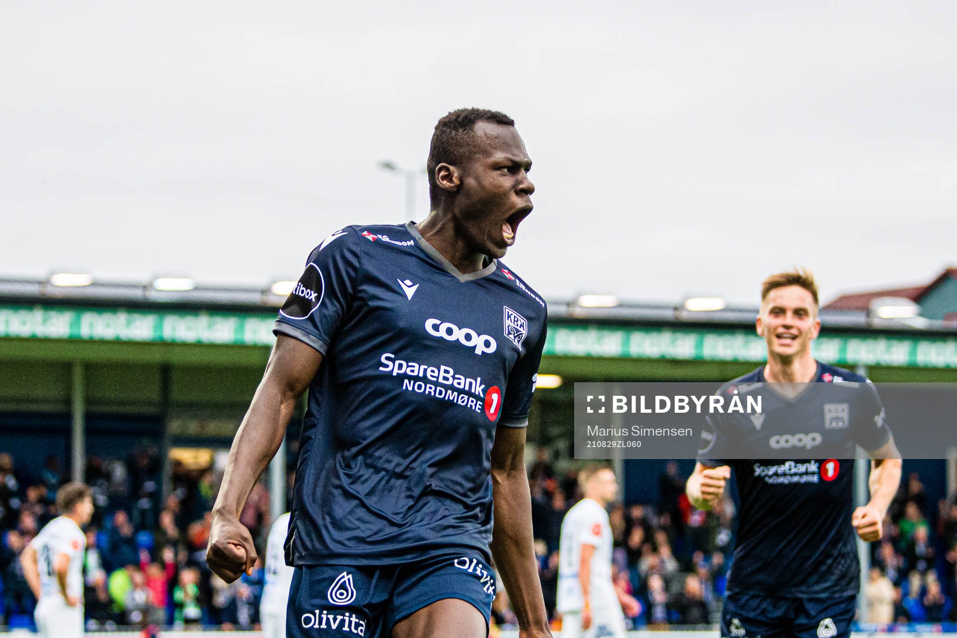 Moses Dramwi Mawa of Kristiansund celebrates