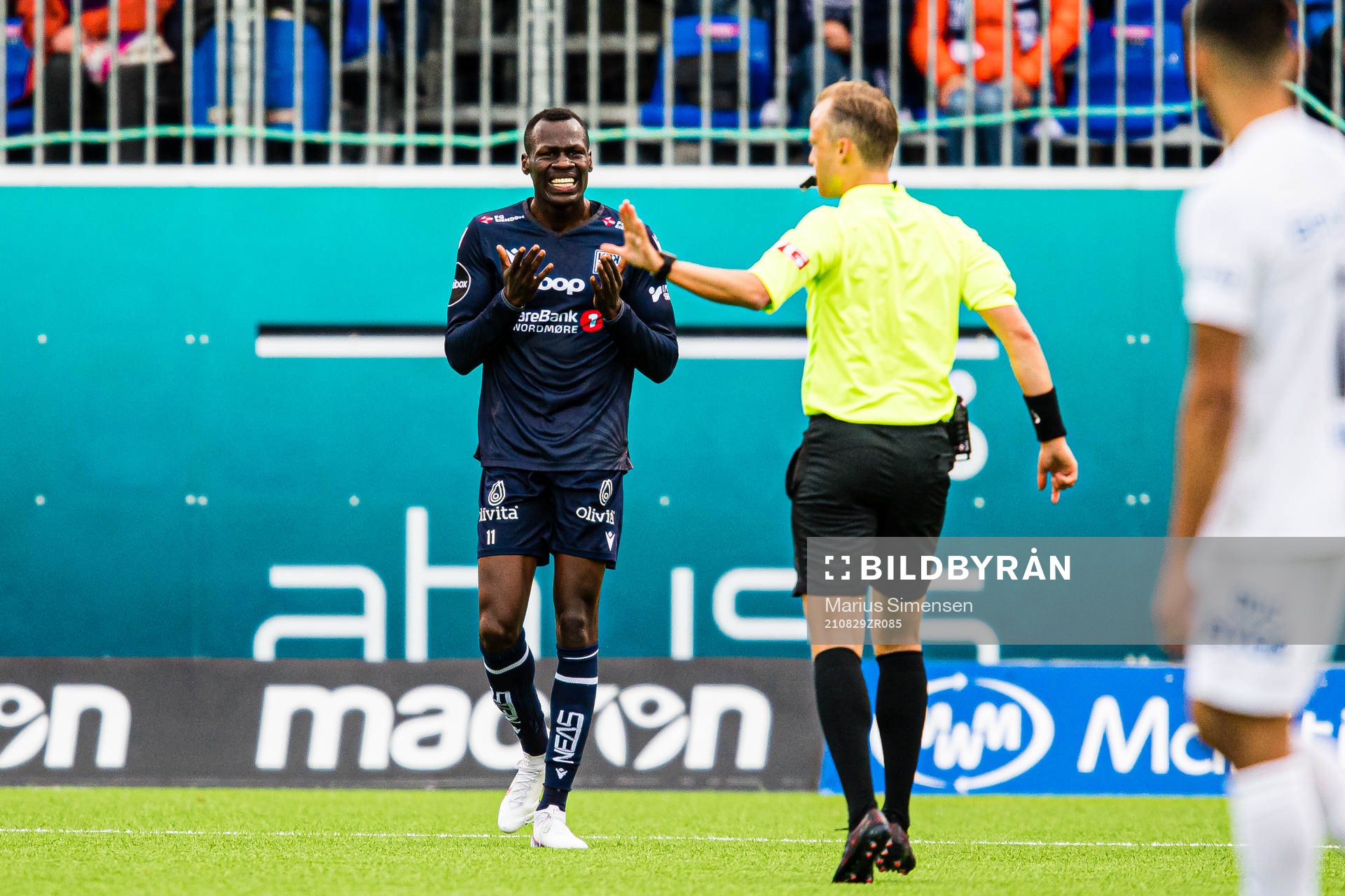 Moses Dramwi Mawa of Kristiansund reacts