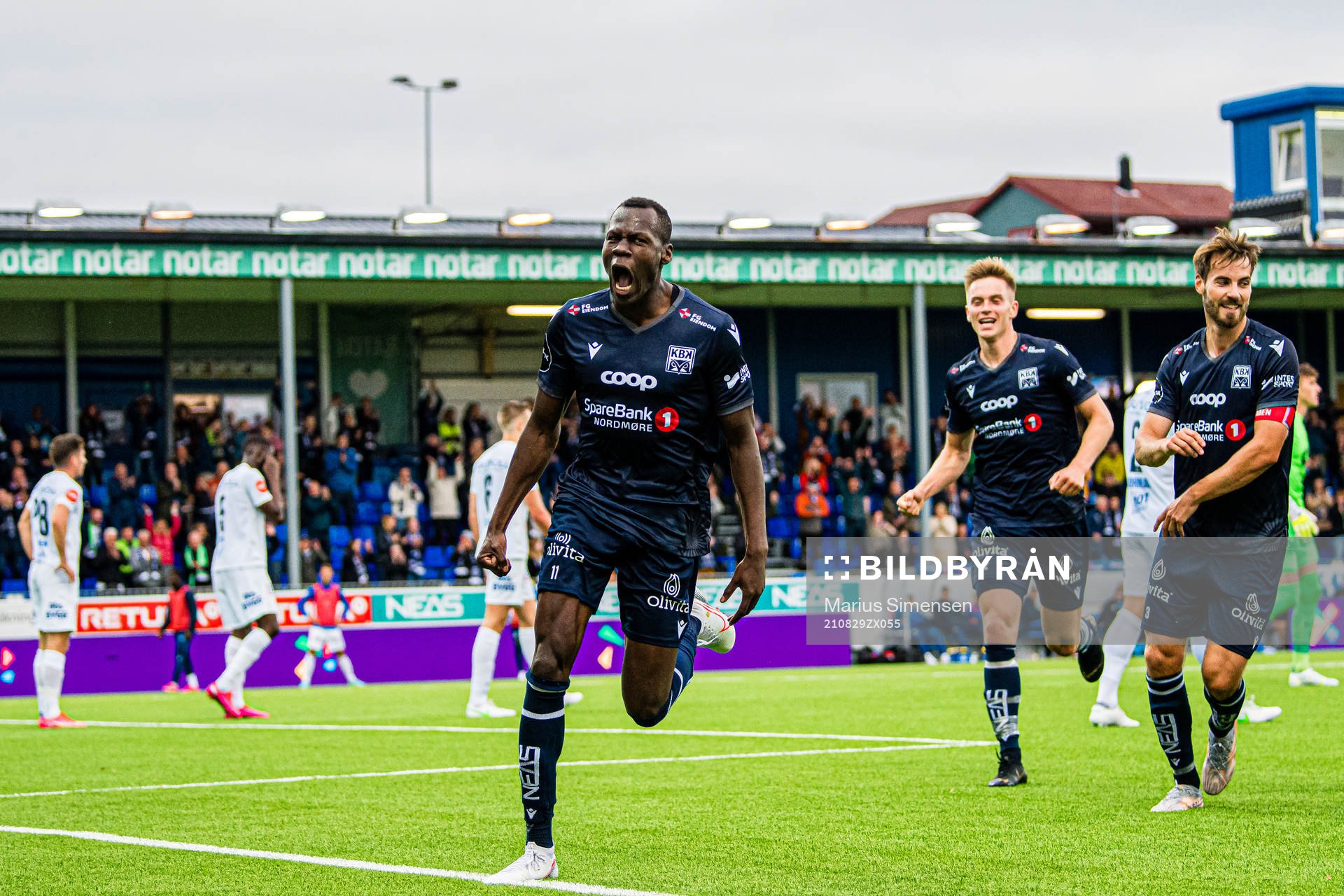 Moses Dramwi Mawa of Kristiansund celebrates