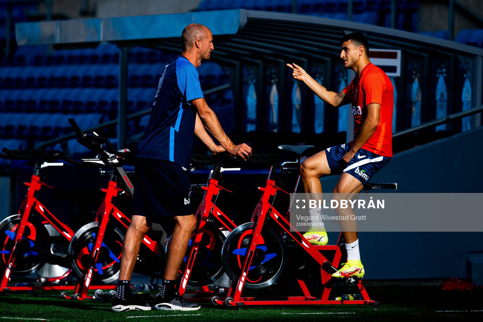 Brede Hangeland, player manager, and Mohamed Elyounoussi of