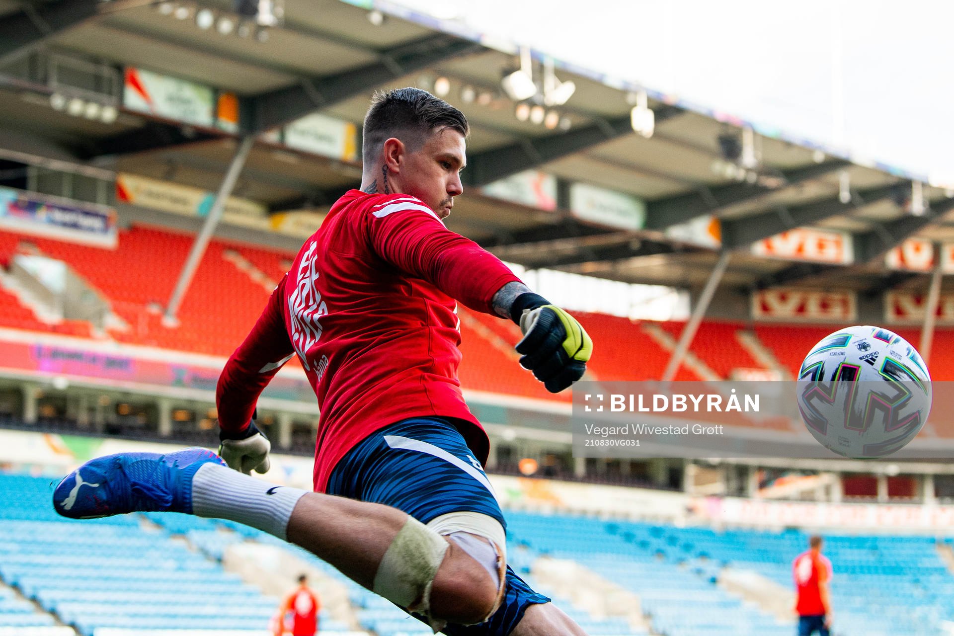 Goalkeeper Per Kristian Bråtveit of the Norwegian national