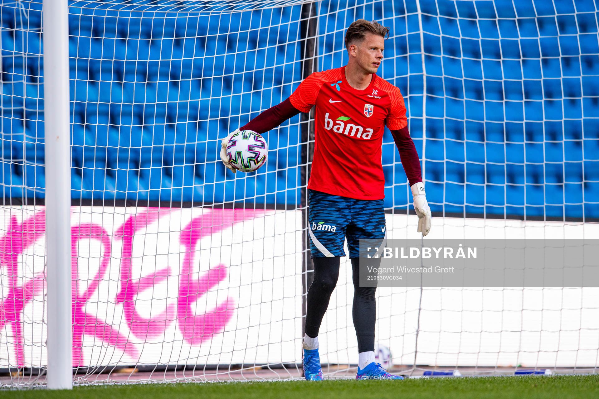Goalkeeper Ørjan Håskjold Nyland of the Norwegian
