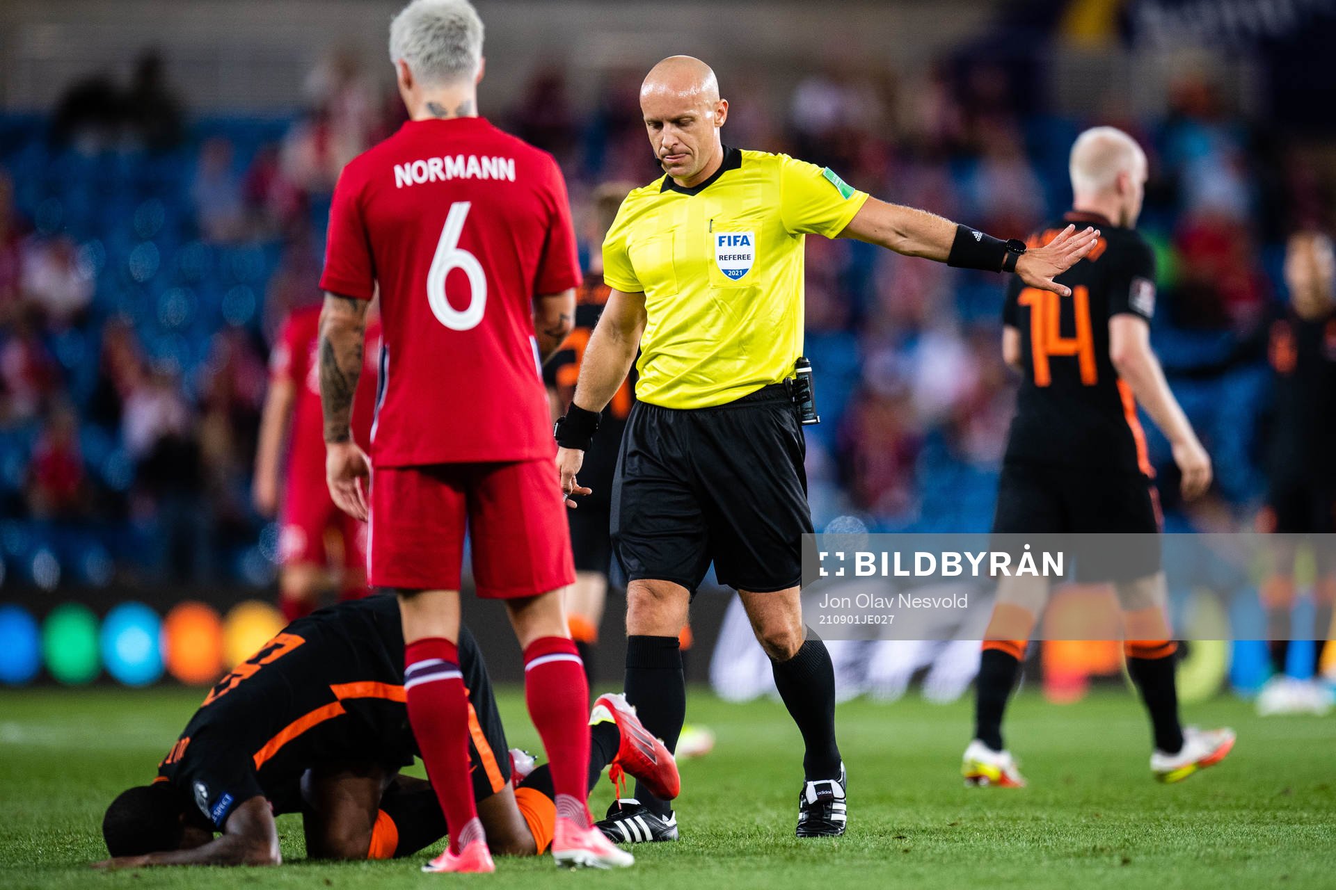 Szymon Marciniak, referee
