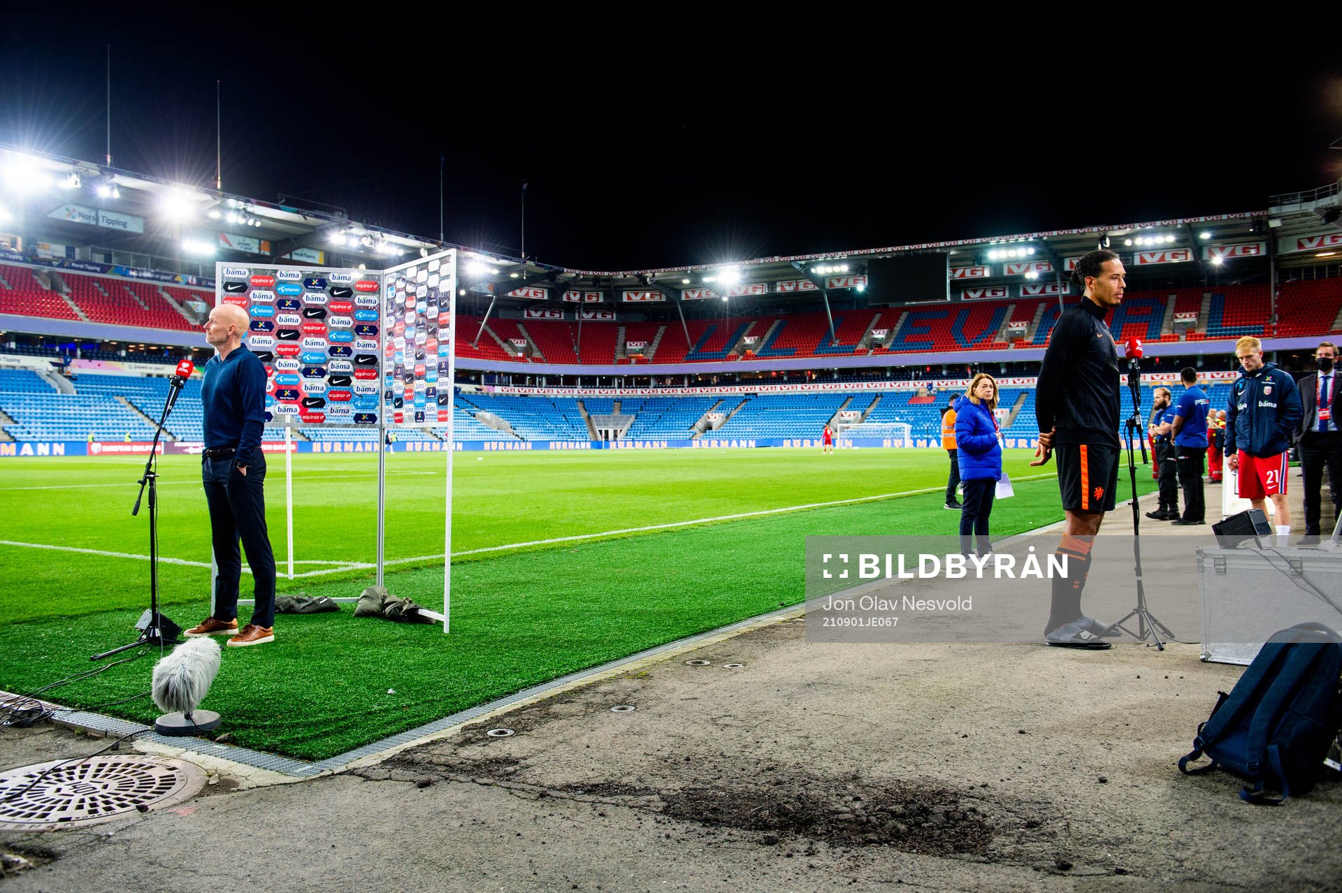Ståle Solbakken, head coach of Norway, and Virgil van Dijk